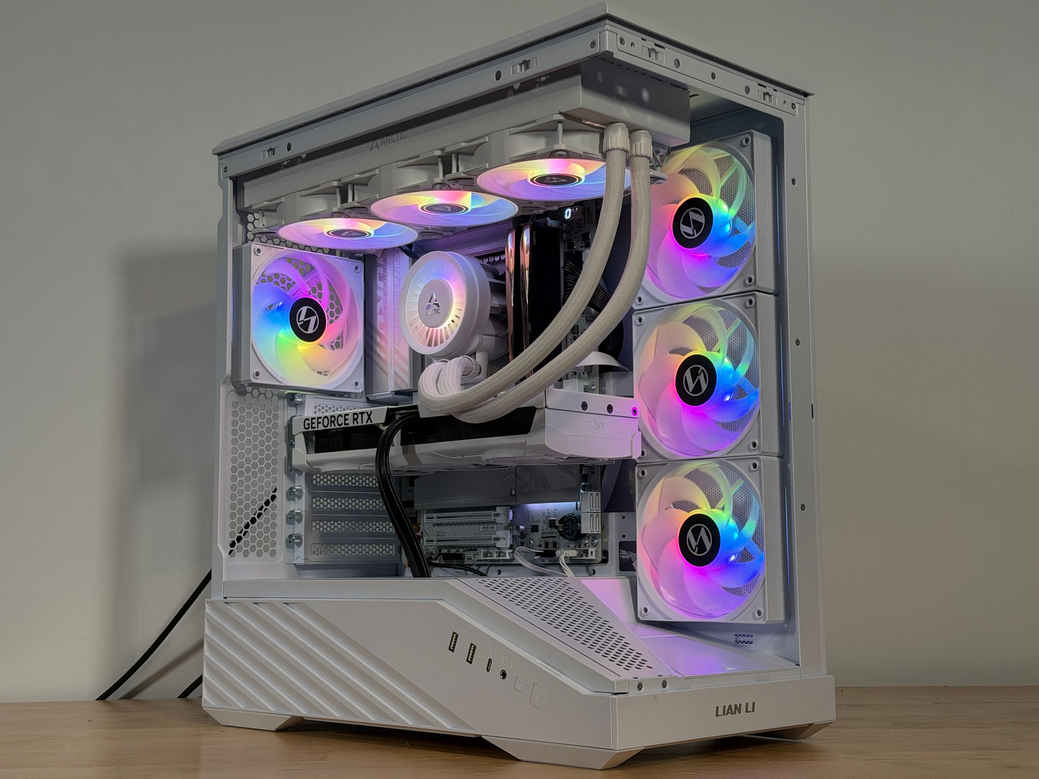 GeForce RTX 5080 Core Ultra 7 270K Plus Gaming and Streaming PC