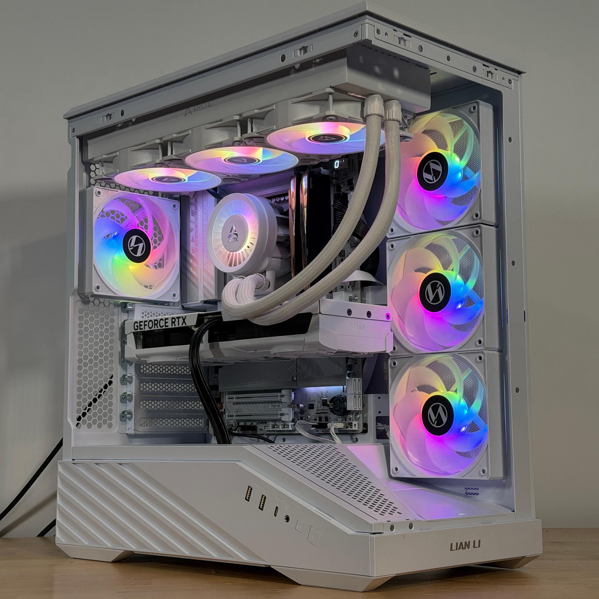 GeForce RTX 5080 Core Ultra 7 270K Plus Gaming and Streaming PC