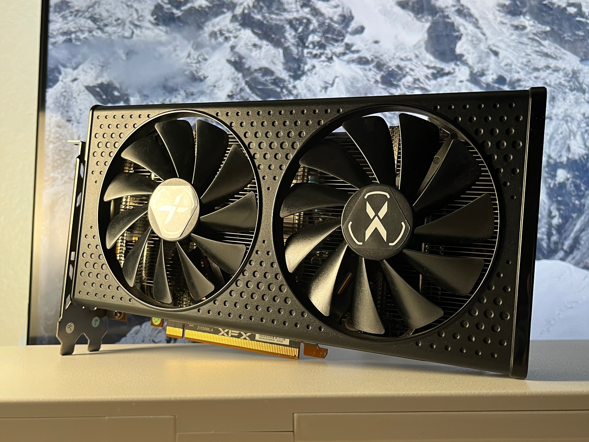 XFX Speedster AMD RX 6600 XT 8GB