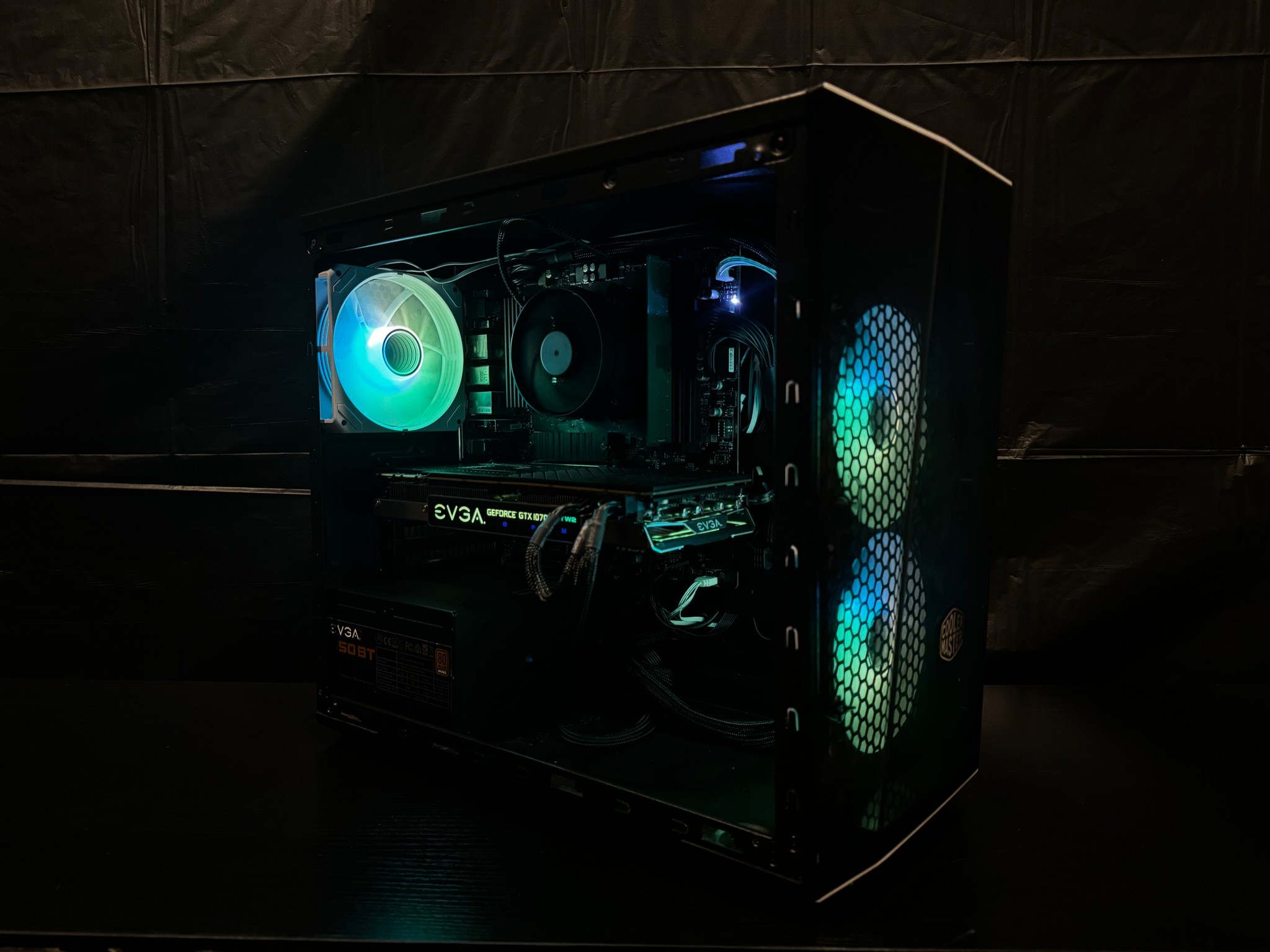 BLACK FRIDAY SALE (MID RANGE GAMING PC) RYZEN 7 3700x GeForce GTX 1070TI 8GB