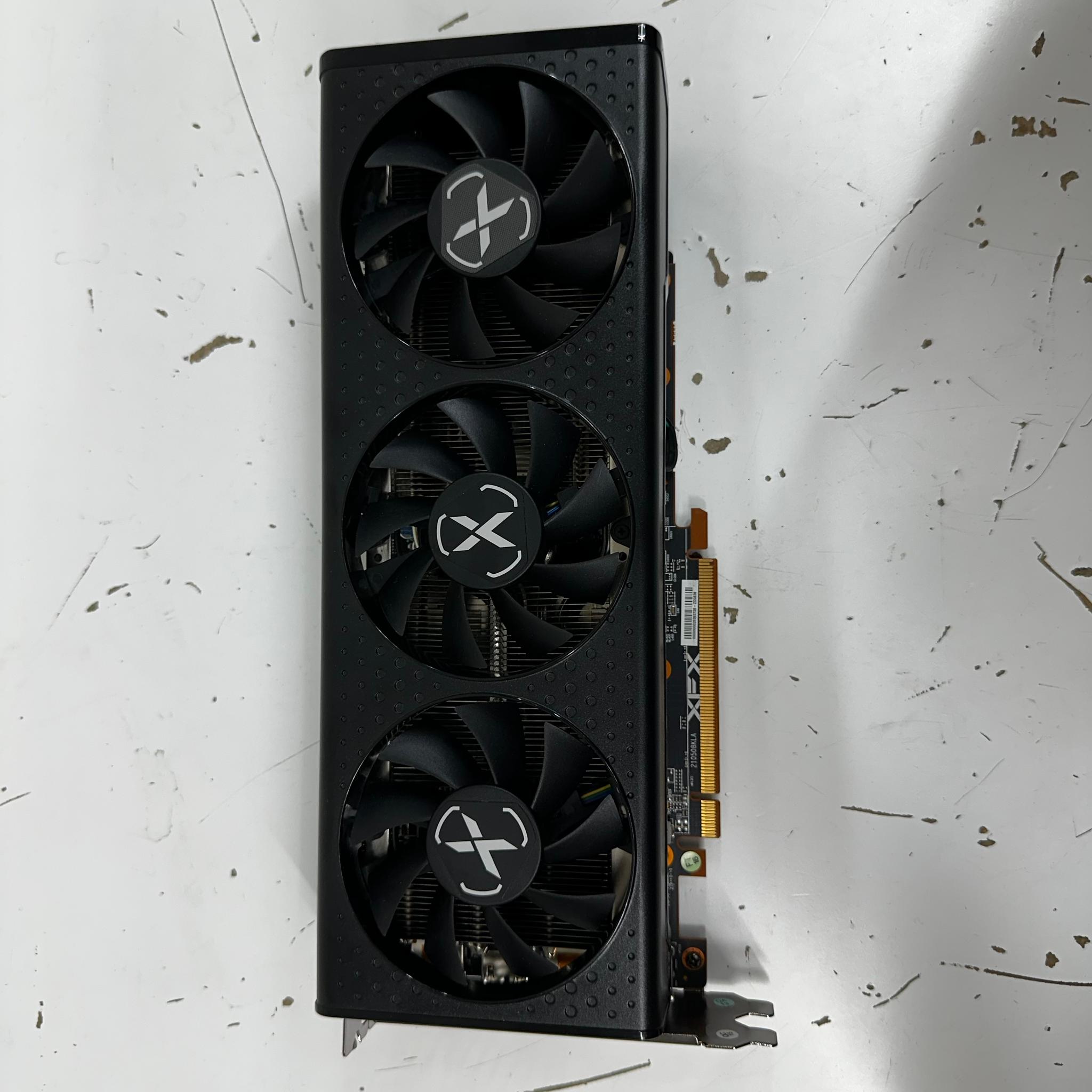 XFX Radeon RX 7600 8GB GDDR6 | AMD Speedster QICK308