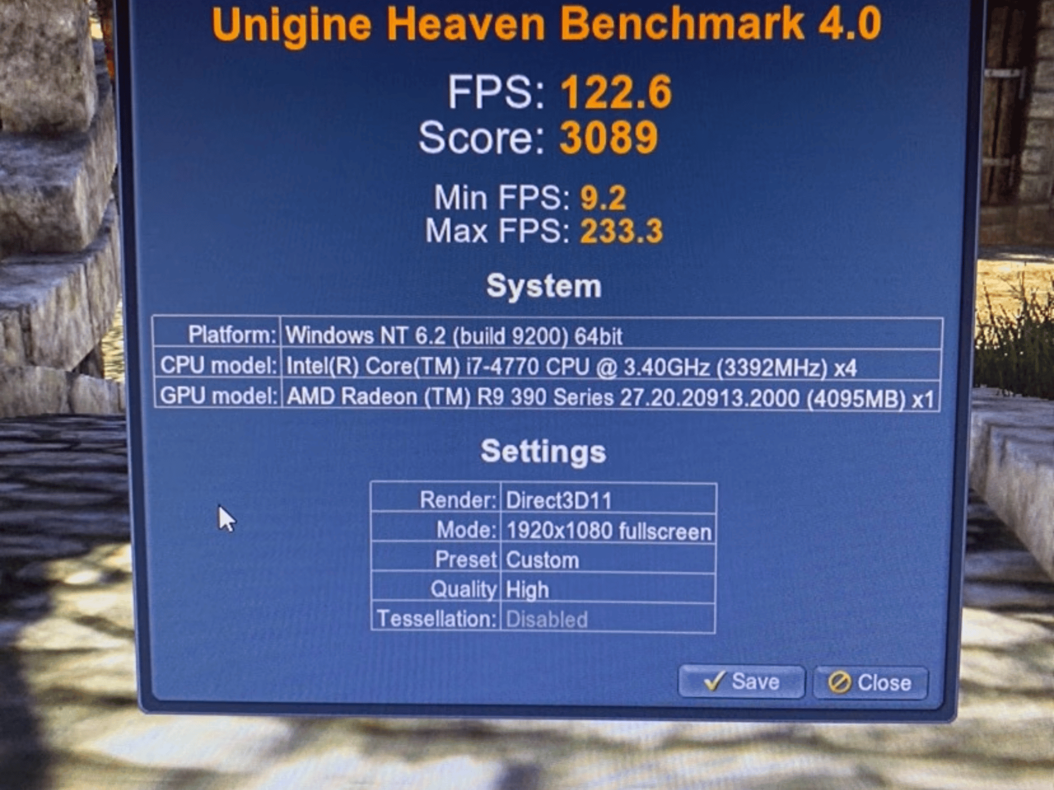 Midrange Gaming PC with Intel Core i7-4770 and Radeon R9 390