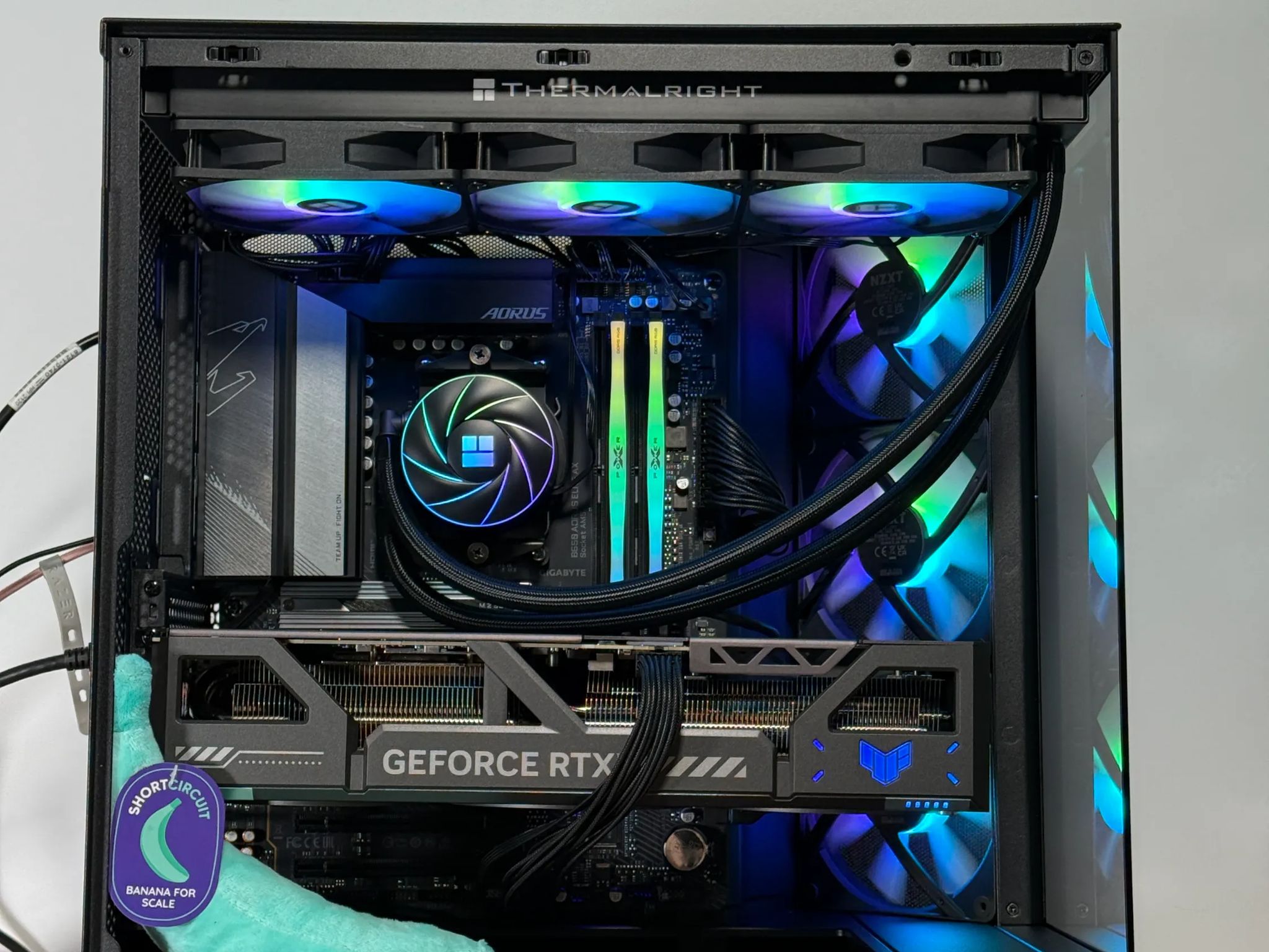 RTX 5080 Ryzen 7 9800x3d Gaming PC