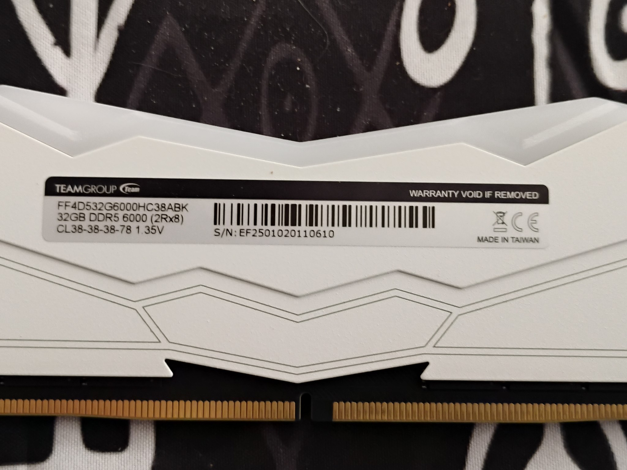 Team Group T-Force Delta RGB 64Gb DDR5 6000 (CL 38) Desktop Memory - White