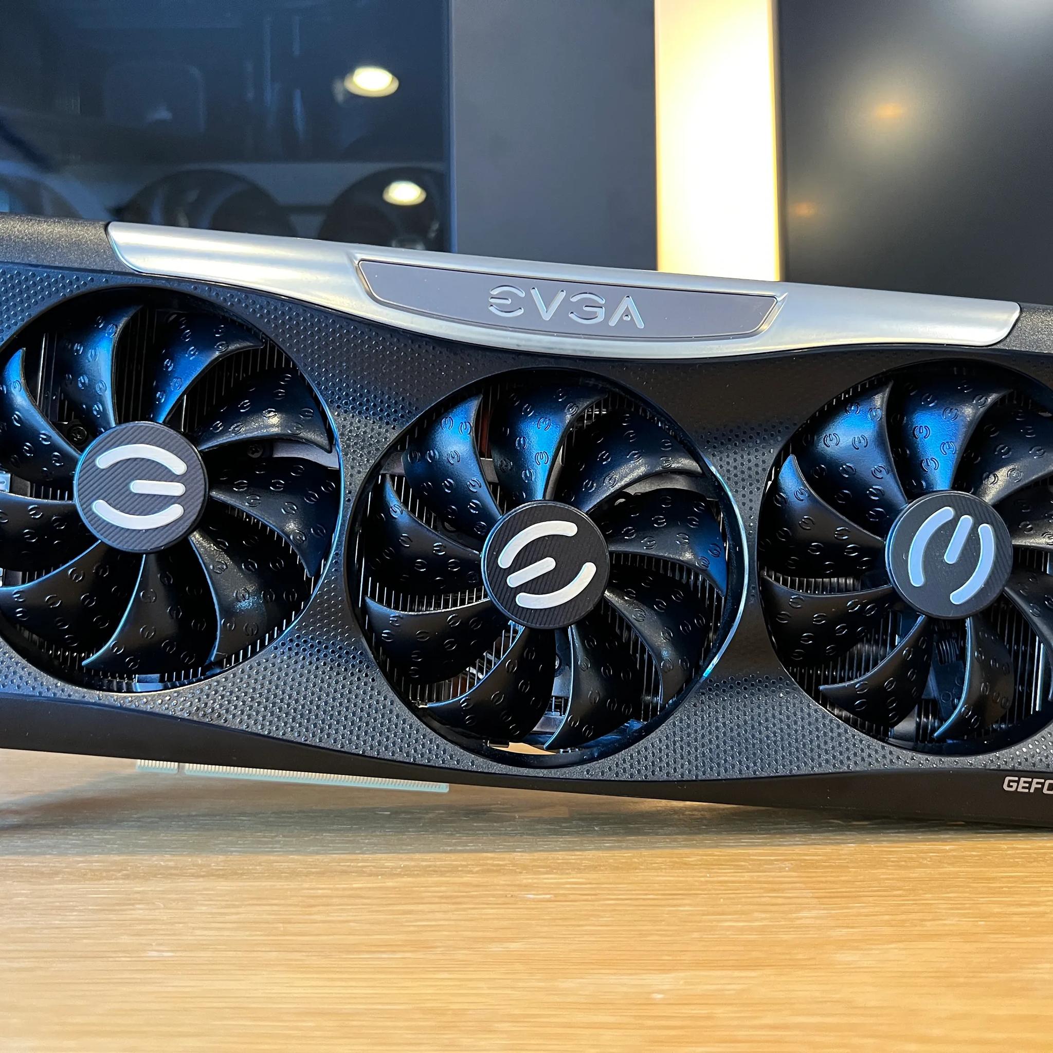 EVGA RTX 3090 FTW3 ULTRA