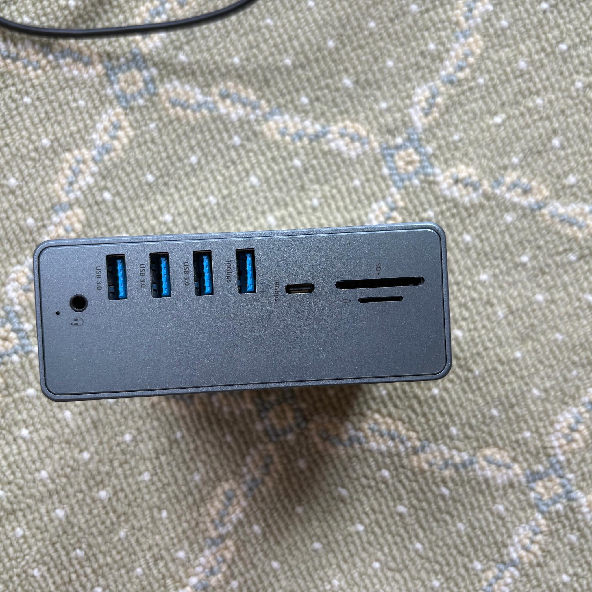 TobenOne DisplayLink 18-In-1 Docking Station USB 3.0 or USB-C Dual Monitor Universal Dock UDS030