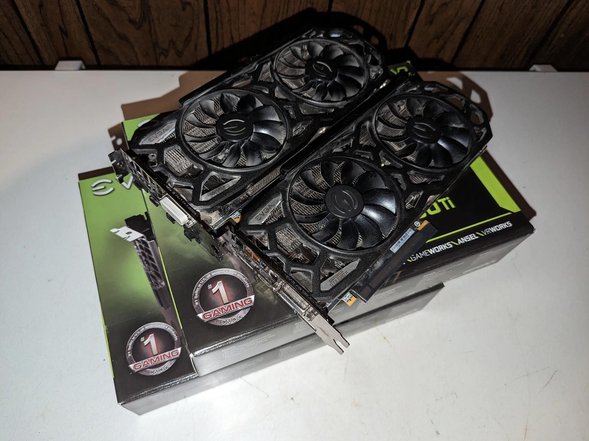 EVGA GeForce GTX 1080 Ti SC Black Edition 11GB GDDR5X Graphics Card (11G-P4-6391-KR)