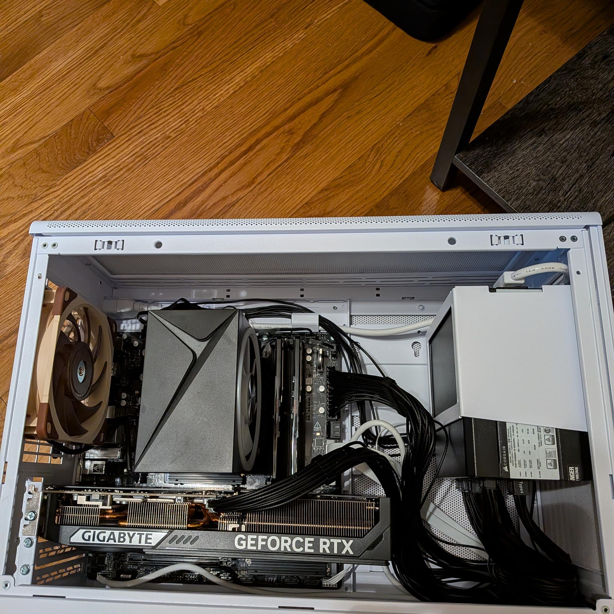 5070 i5-1440f Gaming PC