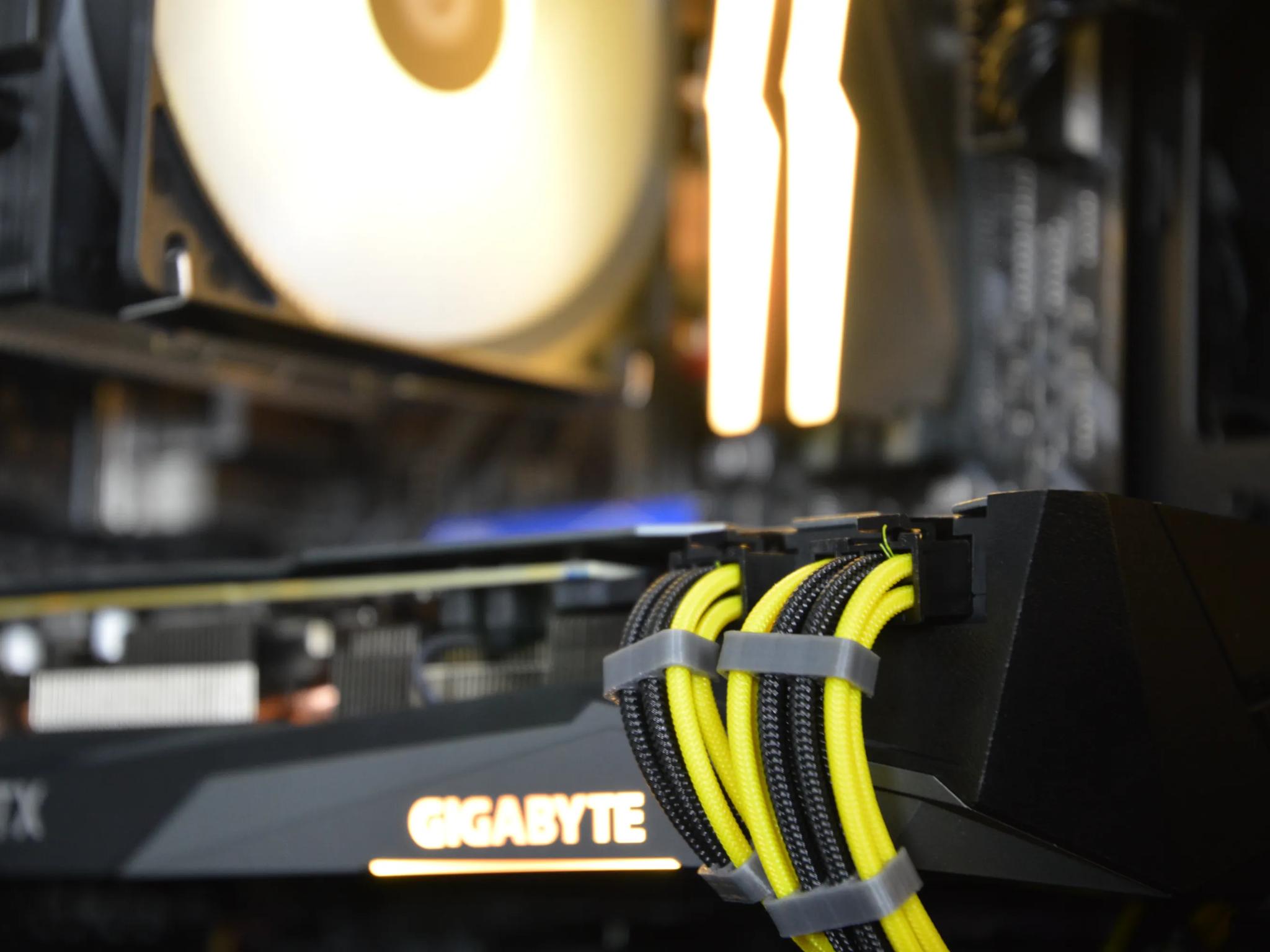 ☀️☀️| RTX 3070 8GB | RYZEN 5 5600X | 16GB DDR4 RGB RAM | 1TB NVME SSD | Solar Flare 2.0 |