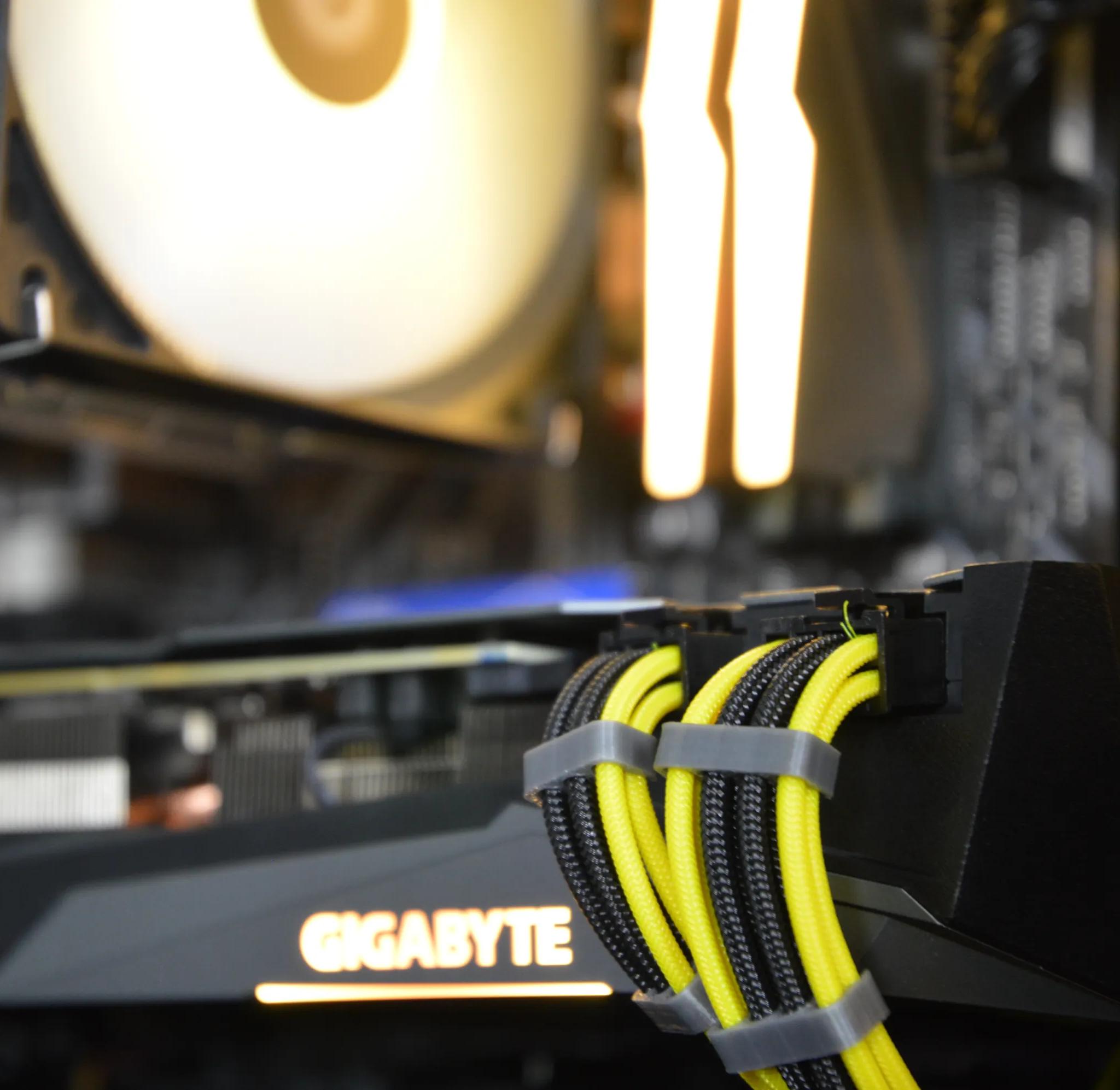 ☀️☀️| RTX 3070 8GB | RYZEN 5 5600X | 16GB DDR4 RGB RAM | 1TB NVME SSD | Solar Flare 2.0 |