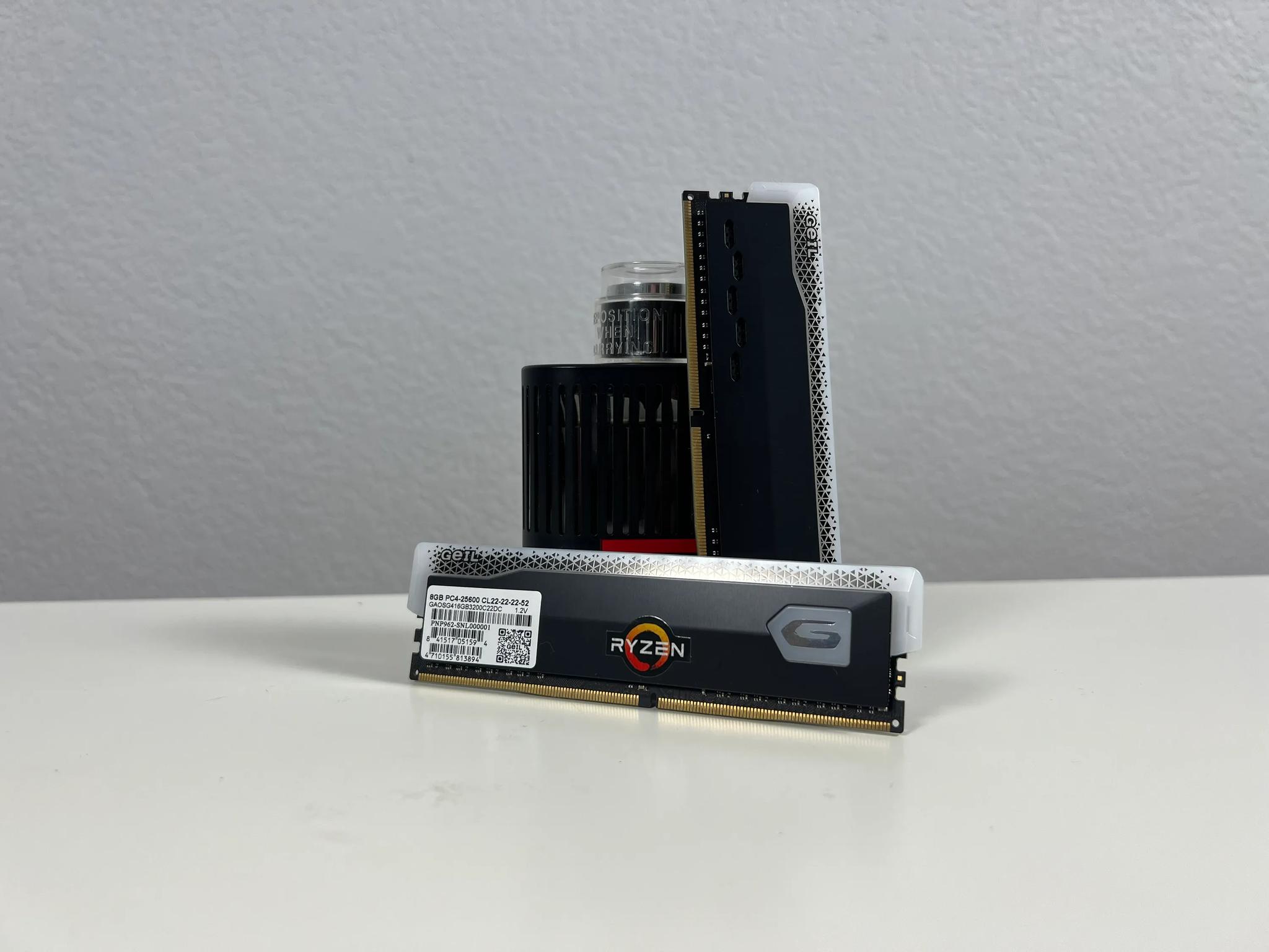 GEIL Orion RGB 2x8gb DDR4-3200mhz