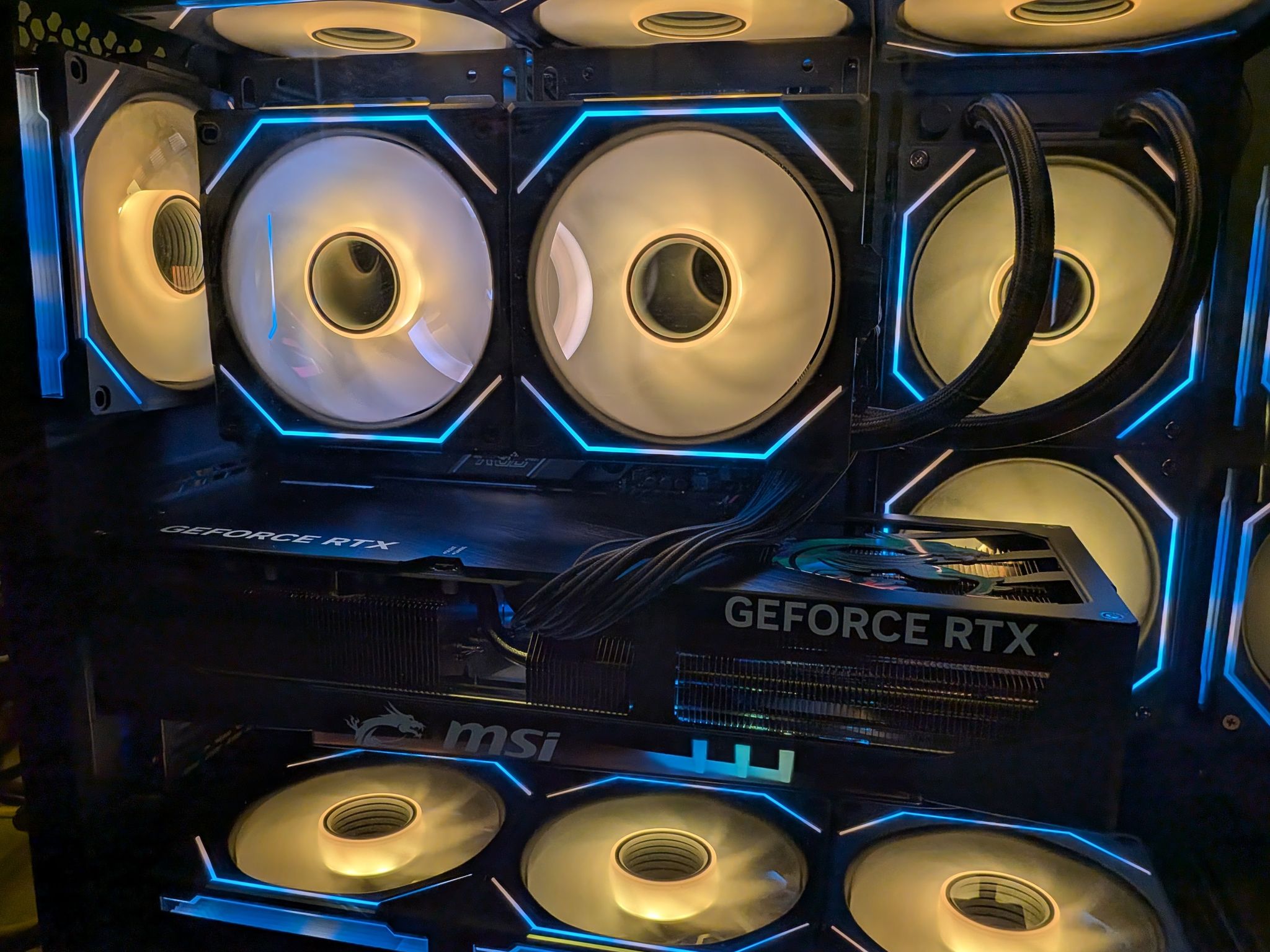 MSI GeForce RTX 5090 32G GAMING TRIO OC