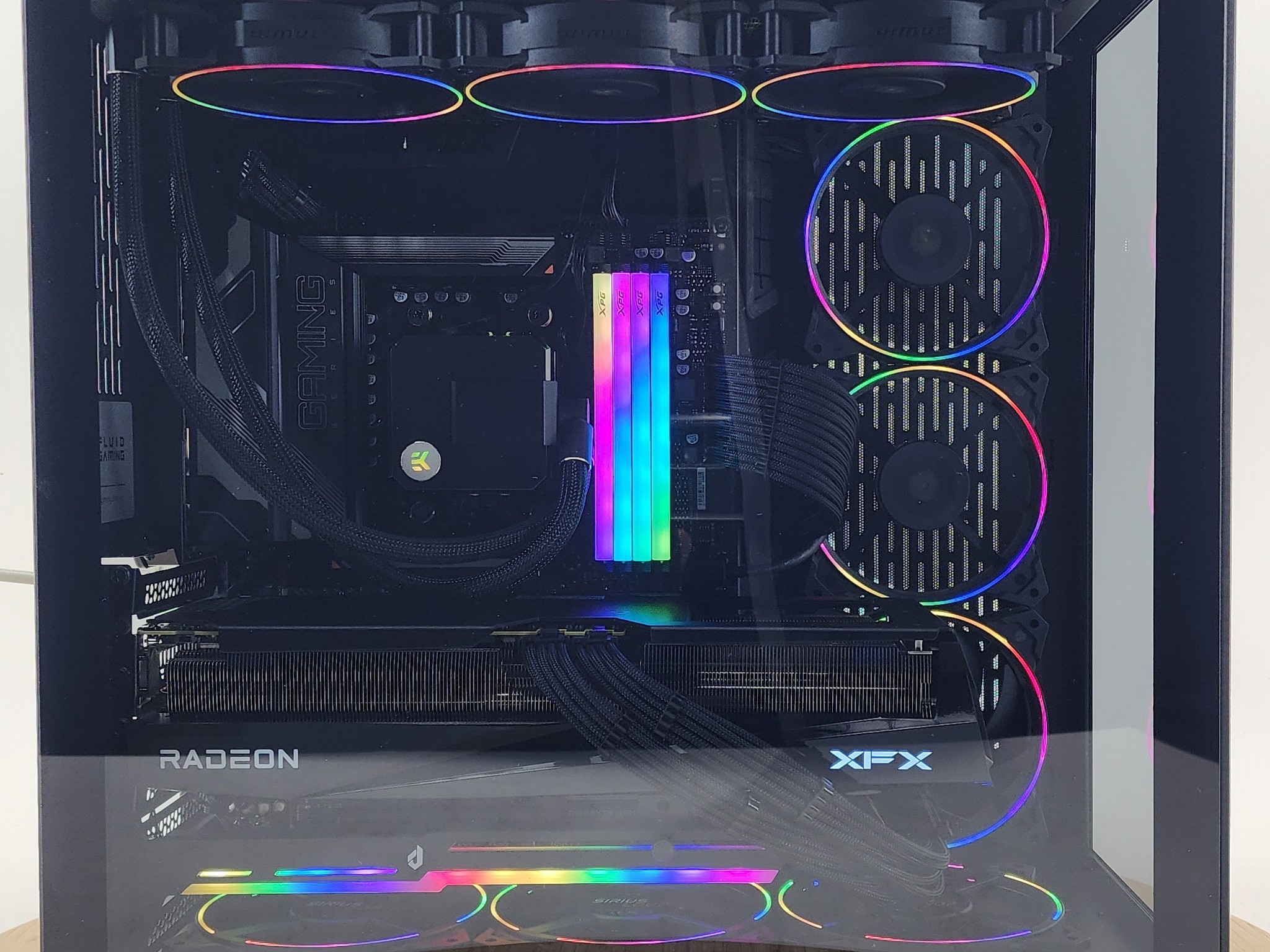 Gaming PC Ryzen 9 9900X 64GB RAM 4TB SSD RX 9070 XT 16GB Windows 11 Computer