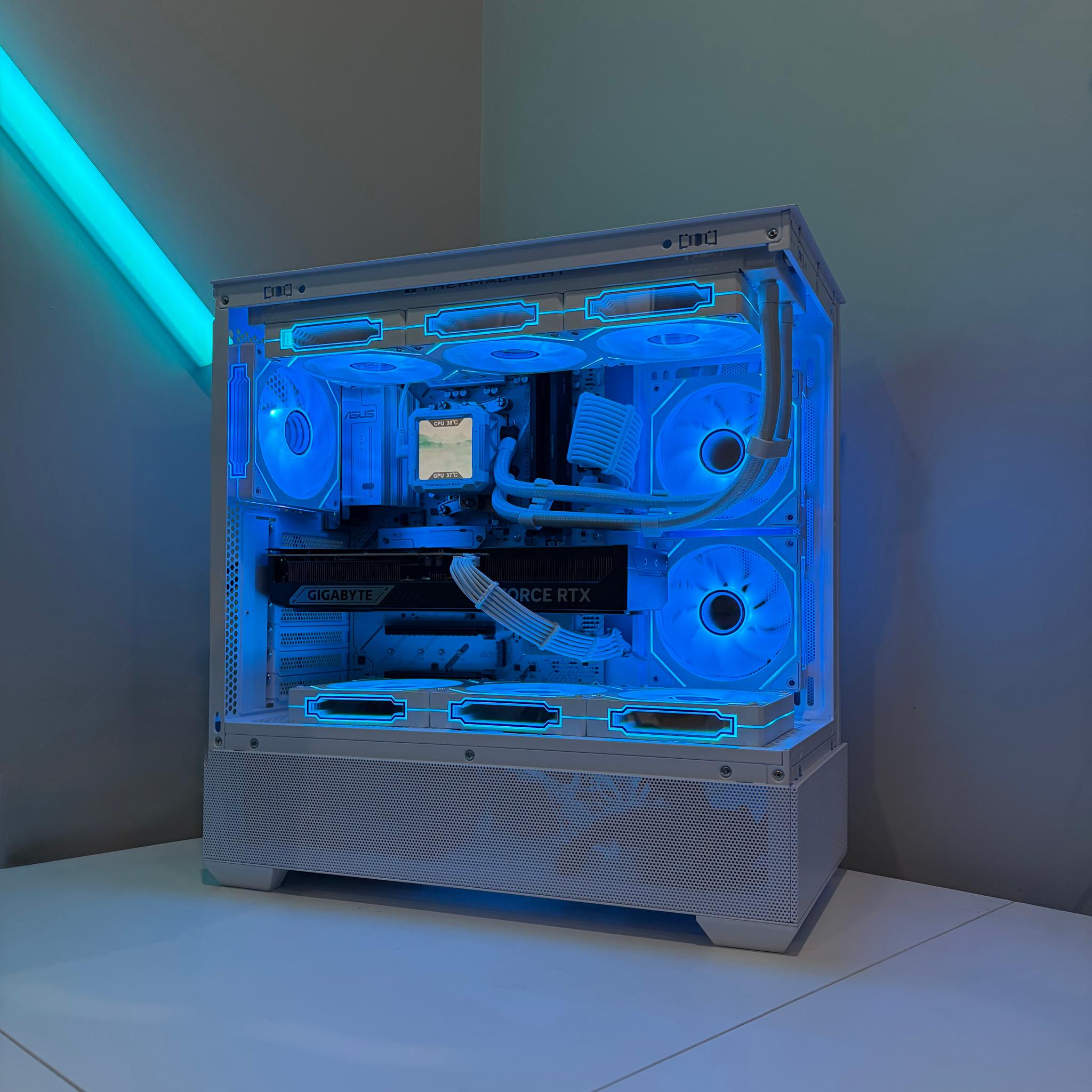RTX 5070 Ti | Ryzen 7 7800X3D | 32GB DDR5 RAM | Gaming PC