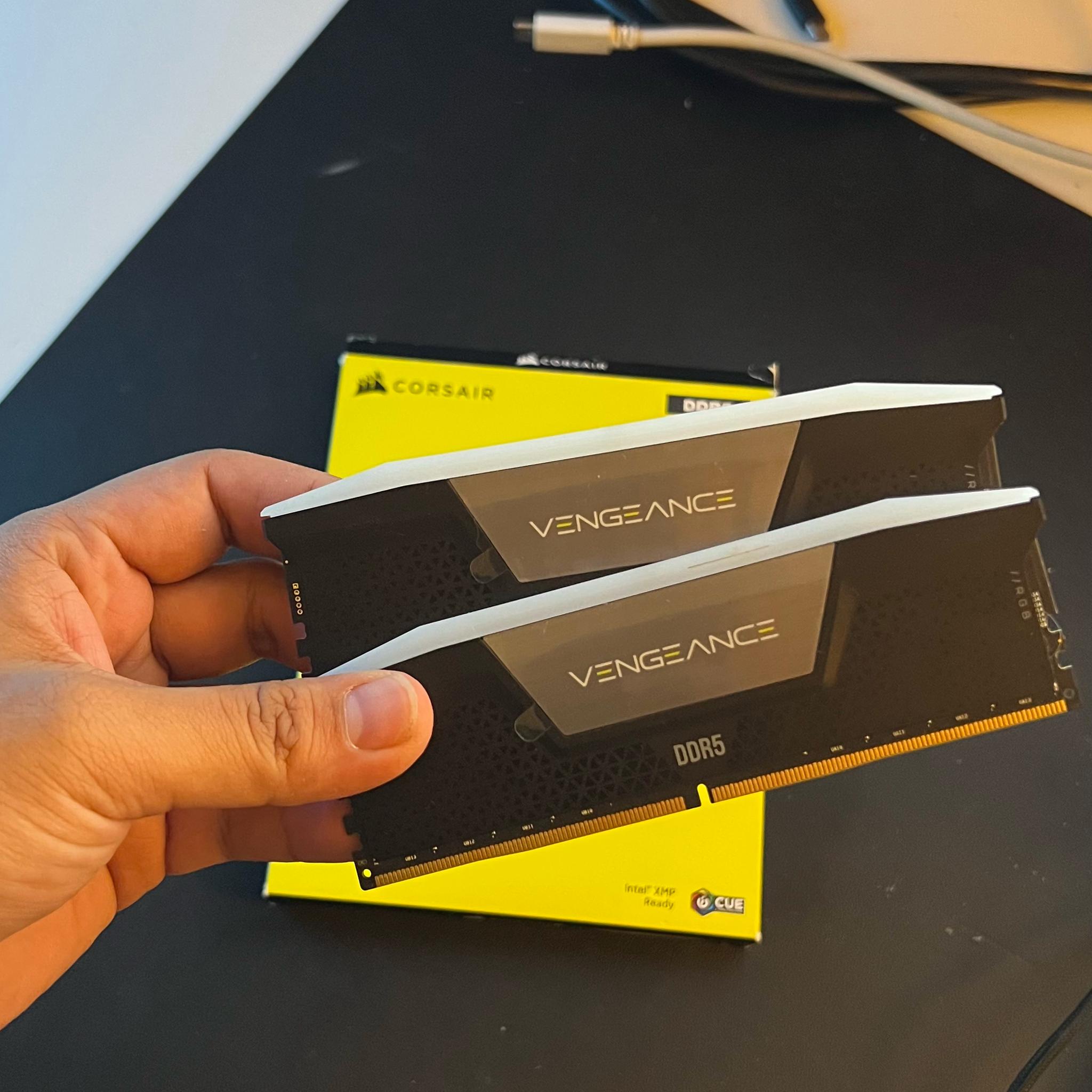 CORSAIR Vengeance RGB 32GB (2 x 16GB) 6000 CL36 DDR5 Desktop RAM