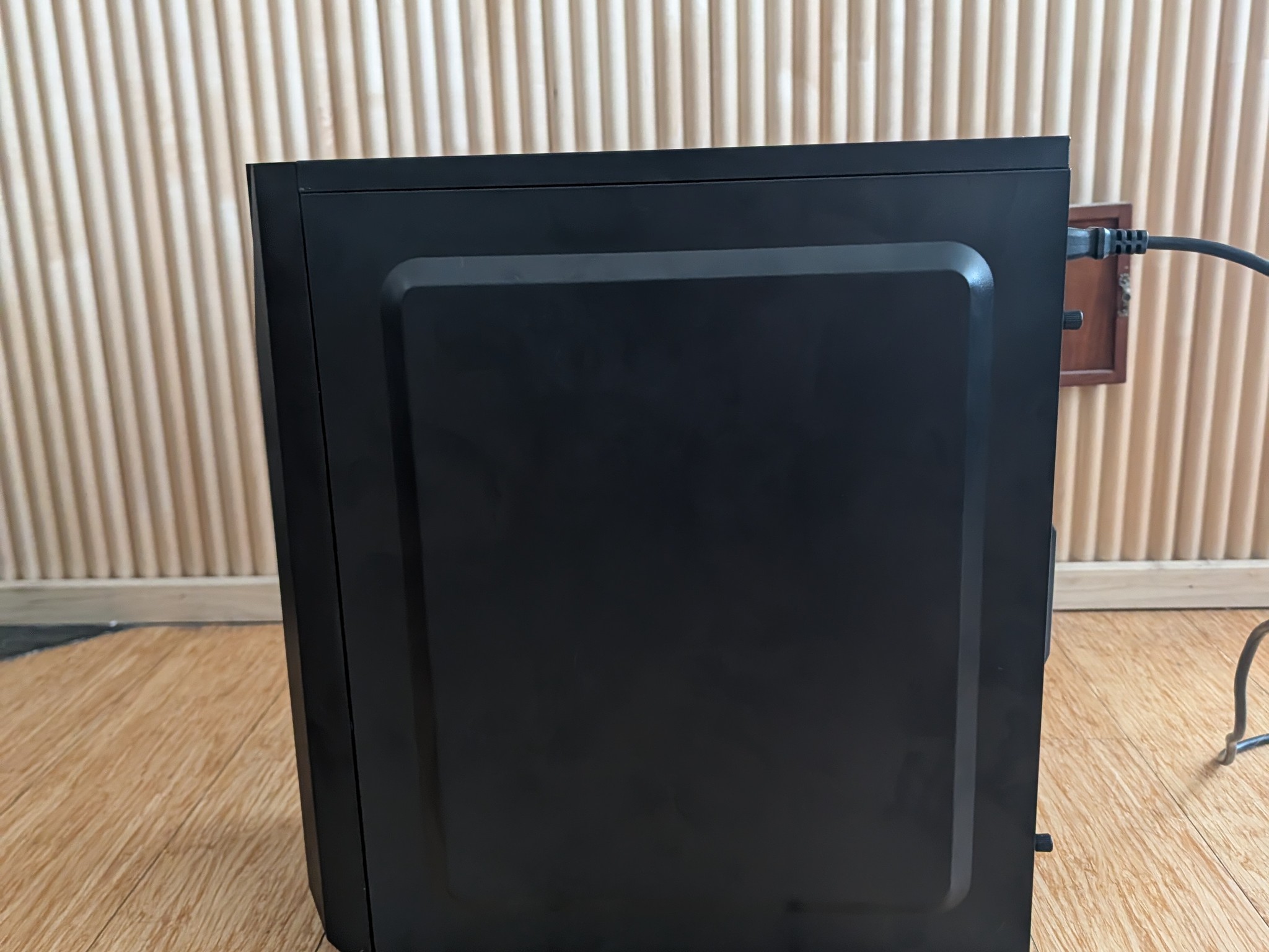 Custom Budget Gaming PC | GTX 970 | I5 7400 | 16GB | 256GB |