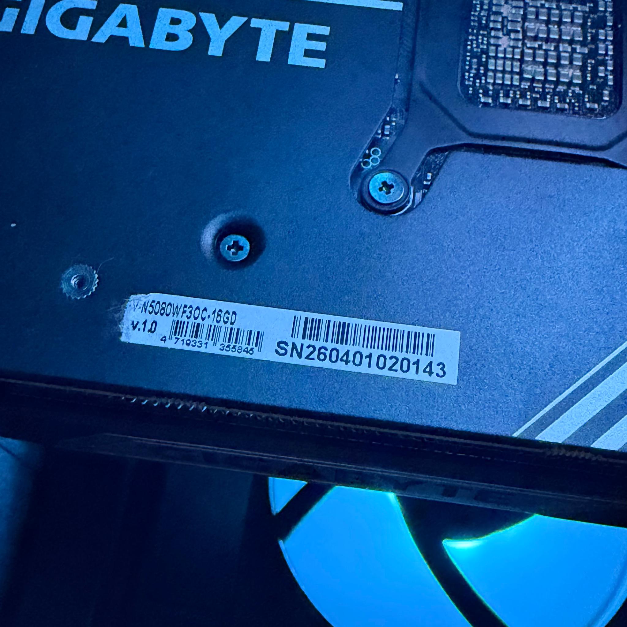 GIGABYTE GeForce RTX 5080 WINDFORCE OC SFF 16G