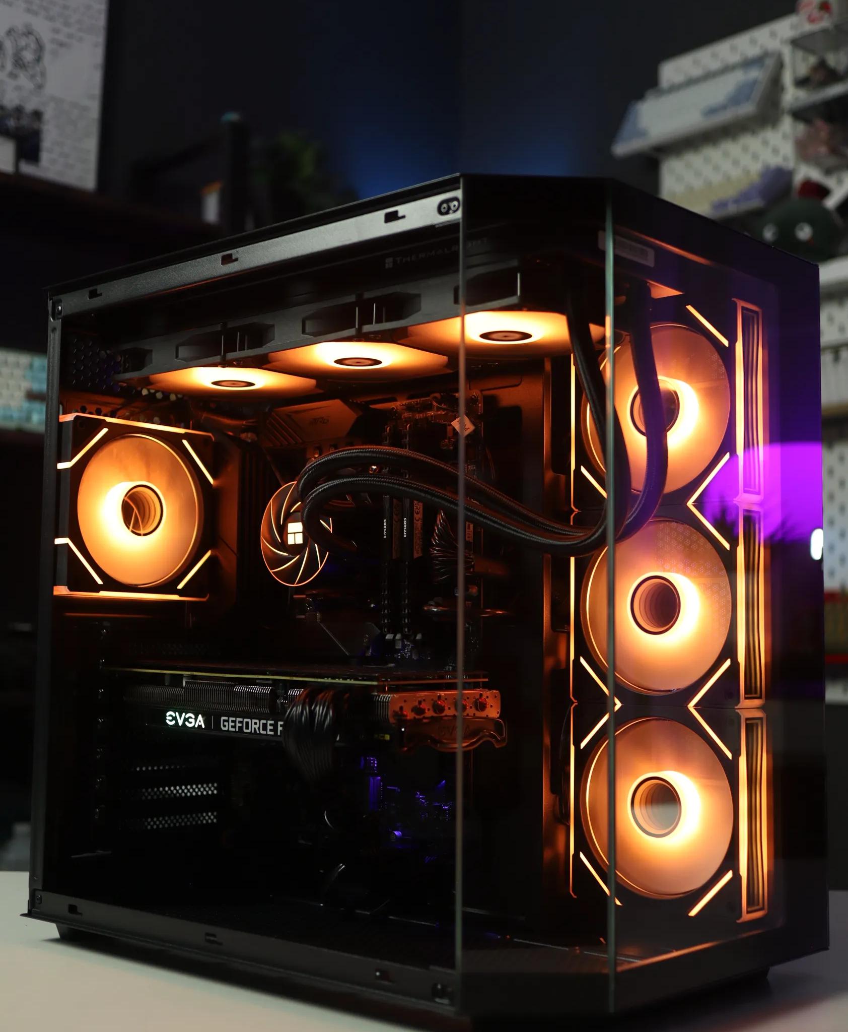 RTX 3070 | Ryzen 5 5600X| 32GB DDR4 RAM | 512GB NVME SSD
