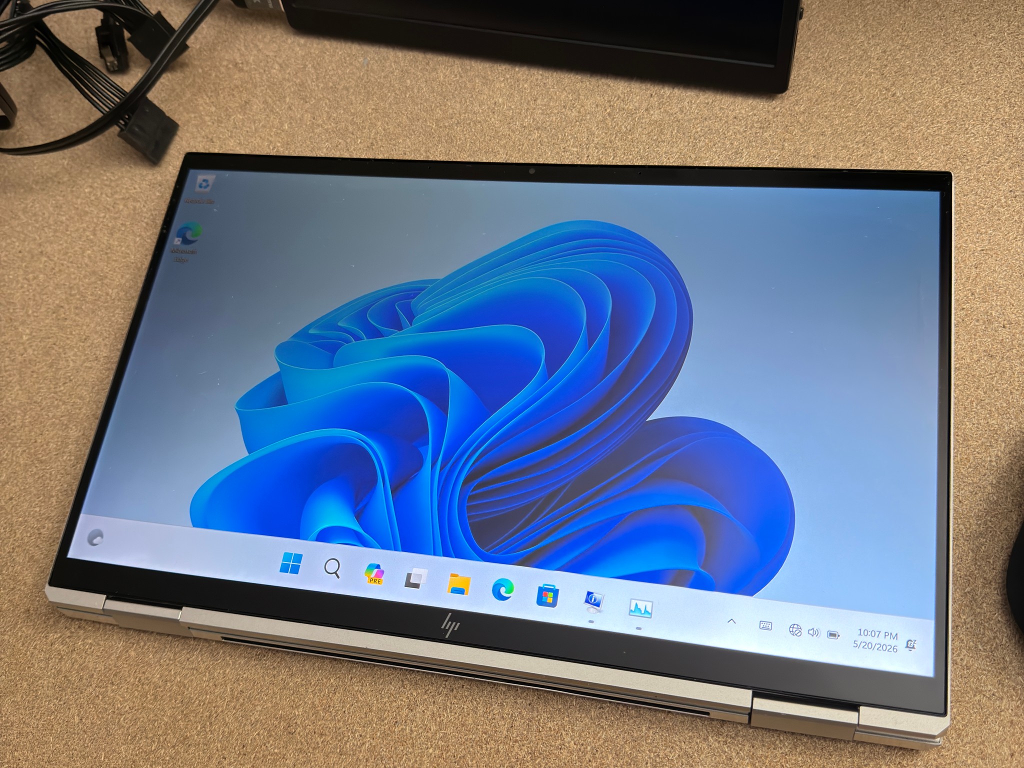 HP Elitebook x360 1040 G8 • Intel i7 • 512GB SSD