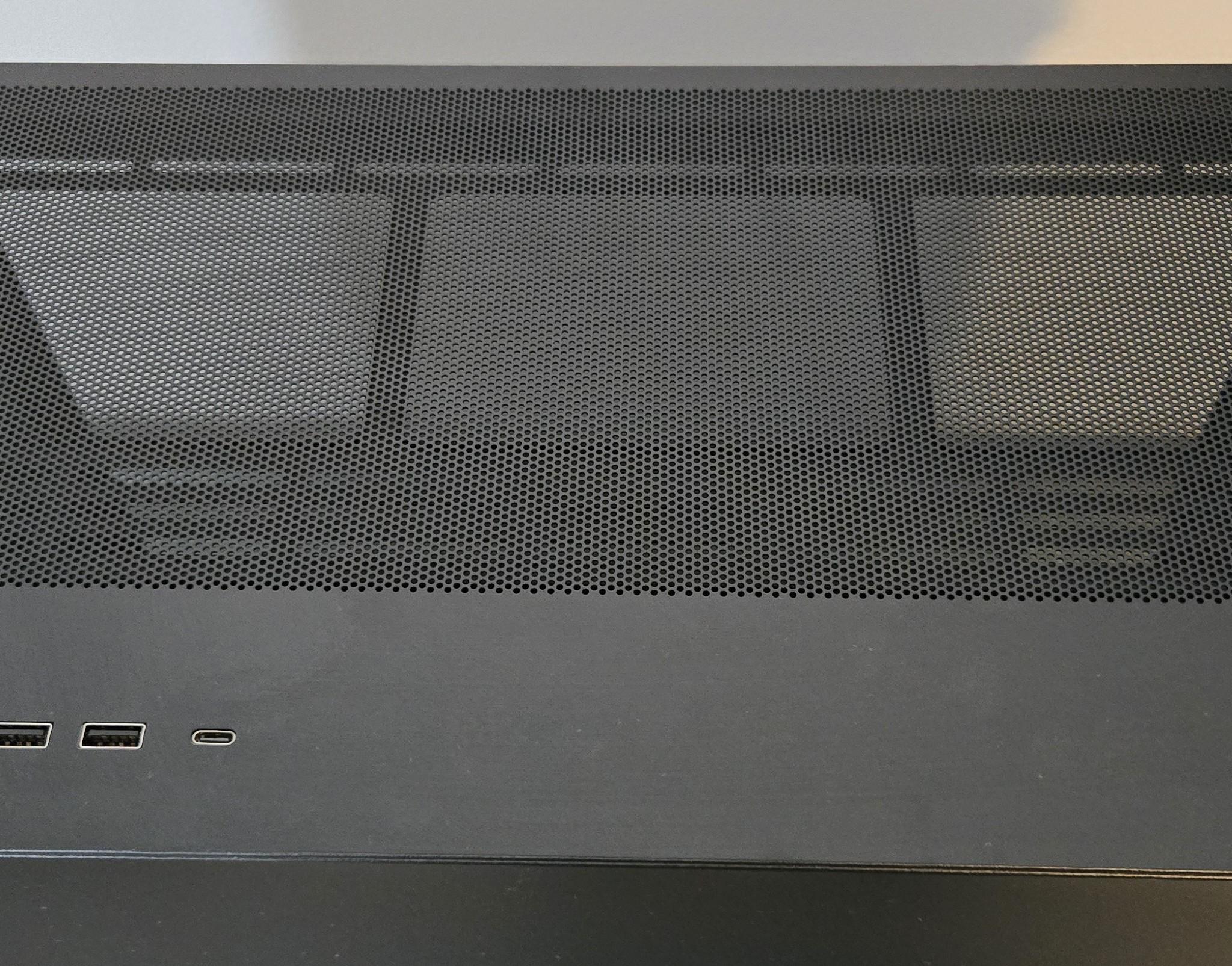 Antec Flux, Barely used, purchased in september 2025.  Black, great condition. All Fans Included