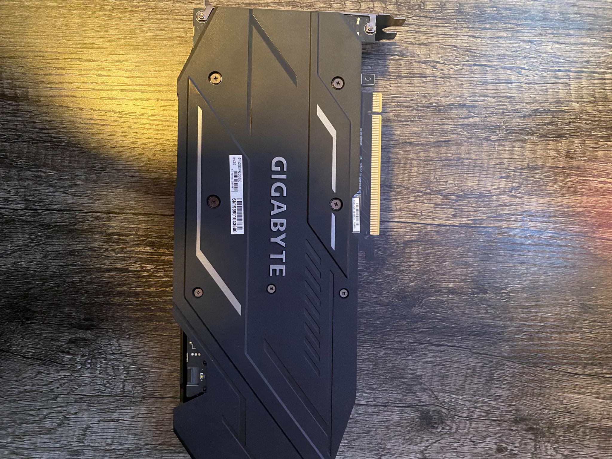 Gigabyte GeForce RTX 2060 SUPER WINDFORCE OC 8G