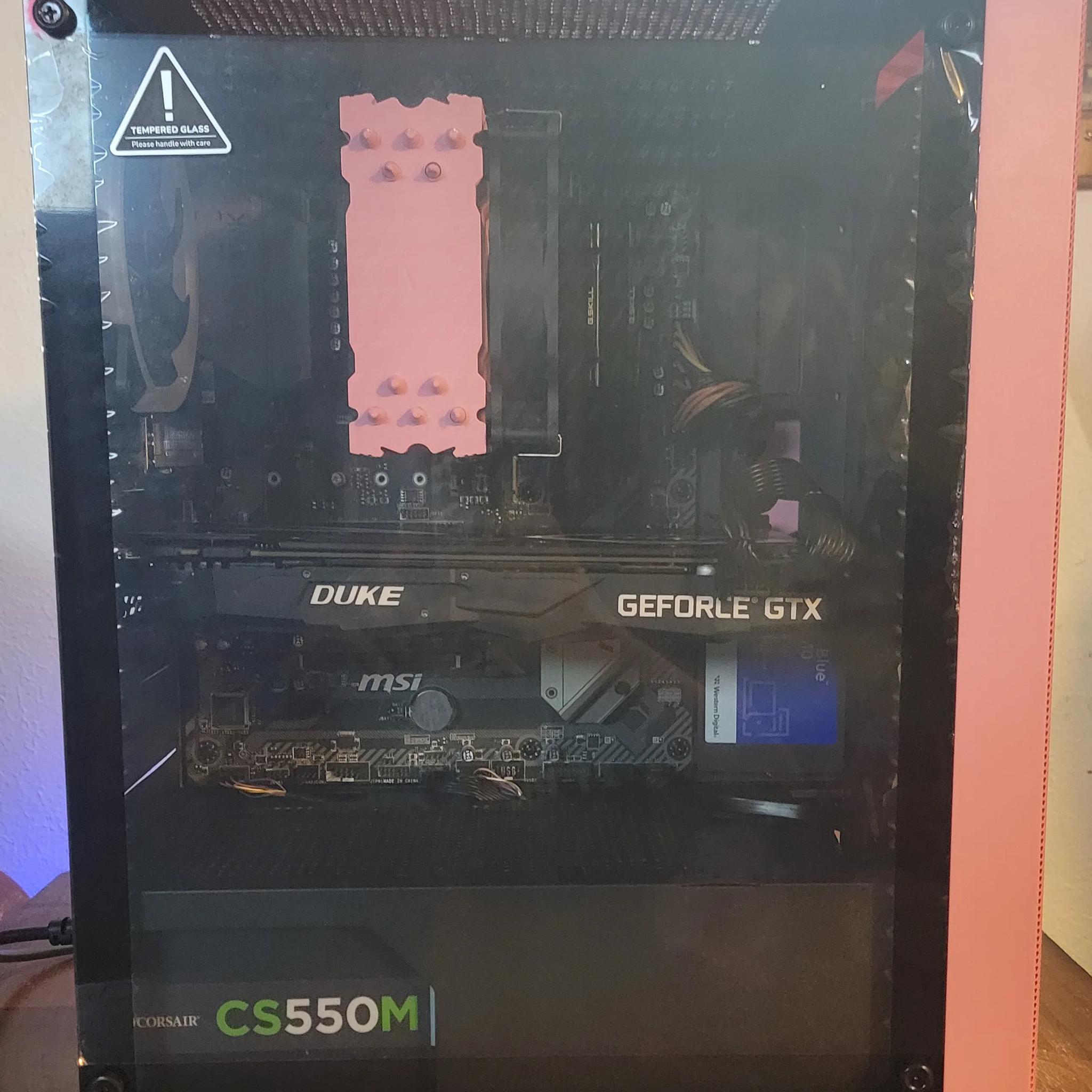 Ryzen 5 3600 || GTX 1080 Duke || 16GB 3600mhz || 2TB WD SSD
