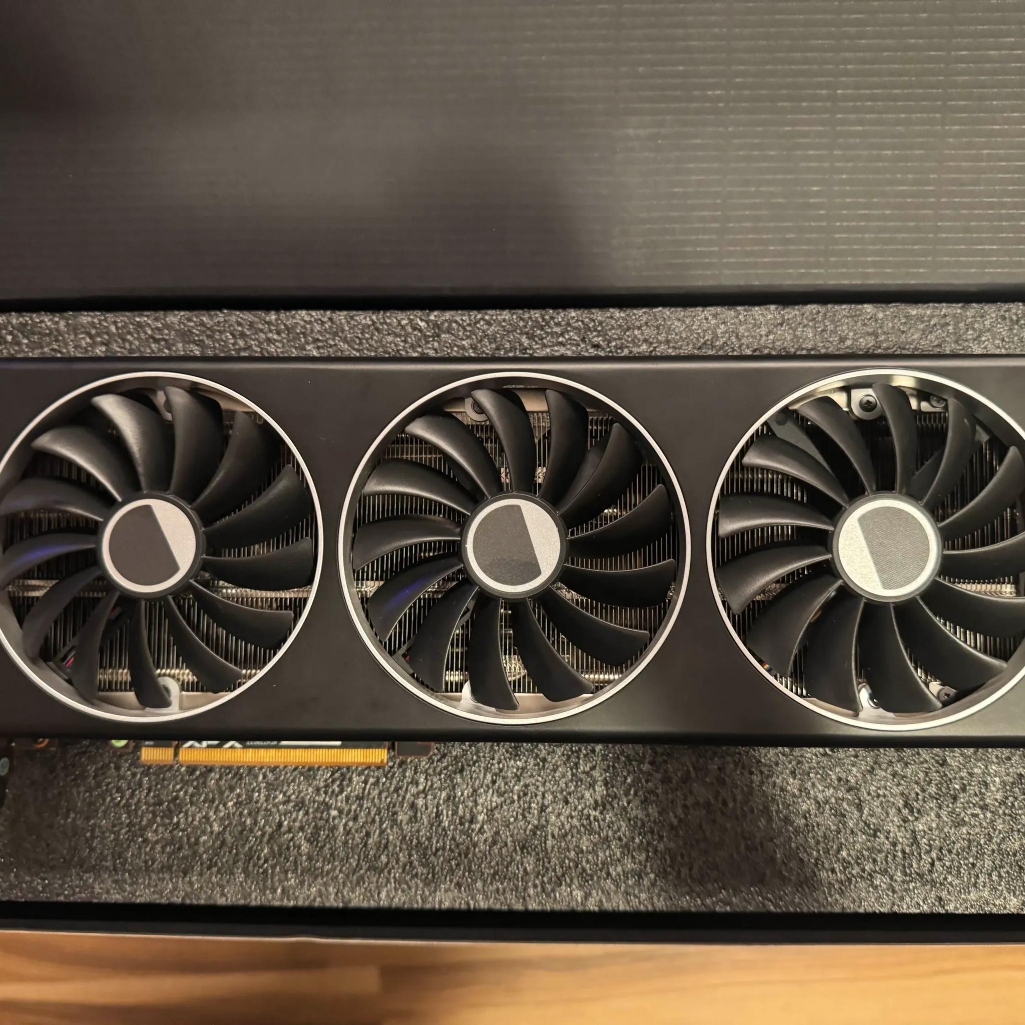 XFX Speedster MERC310 AMD Radeon RX 7900XTX