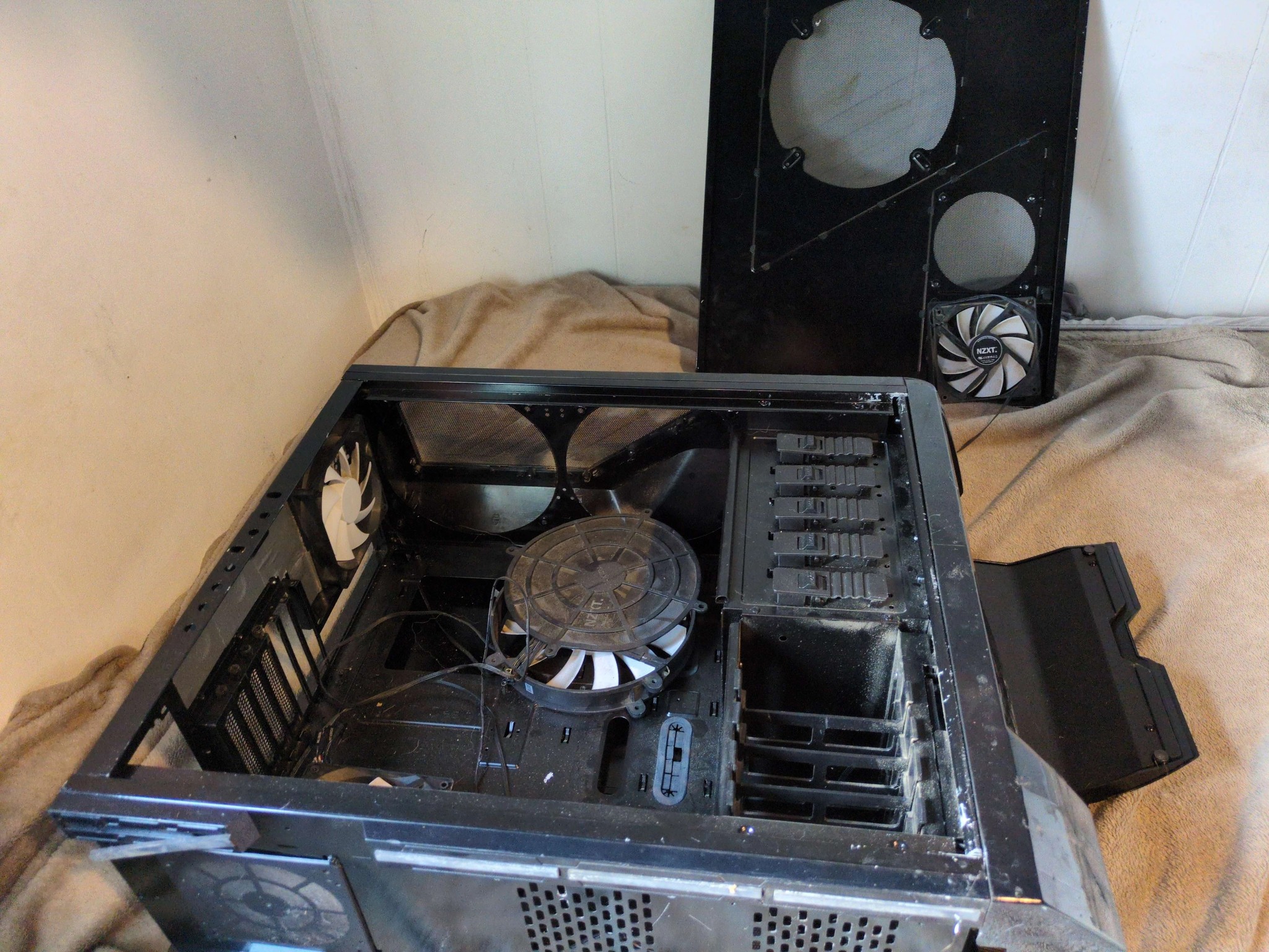 NZXT Phantom Enthusiast Full Tower Case