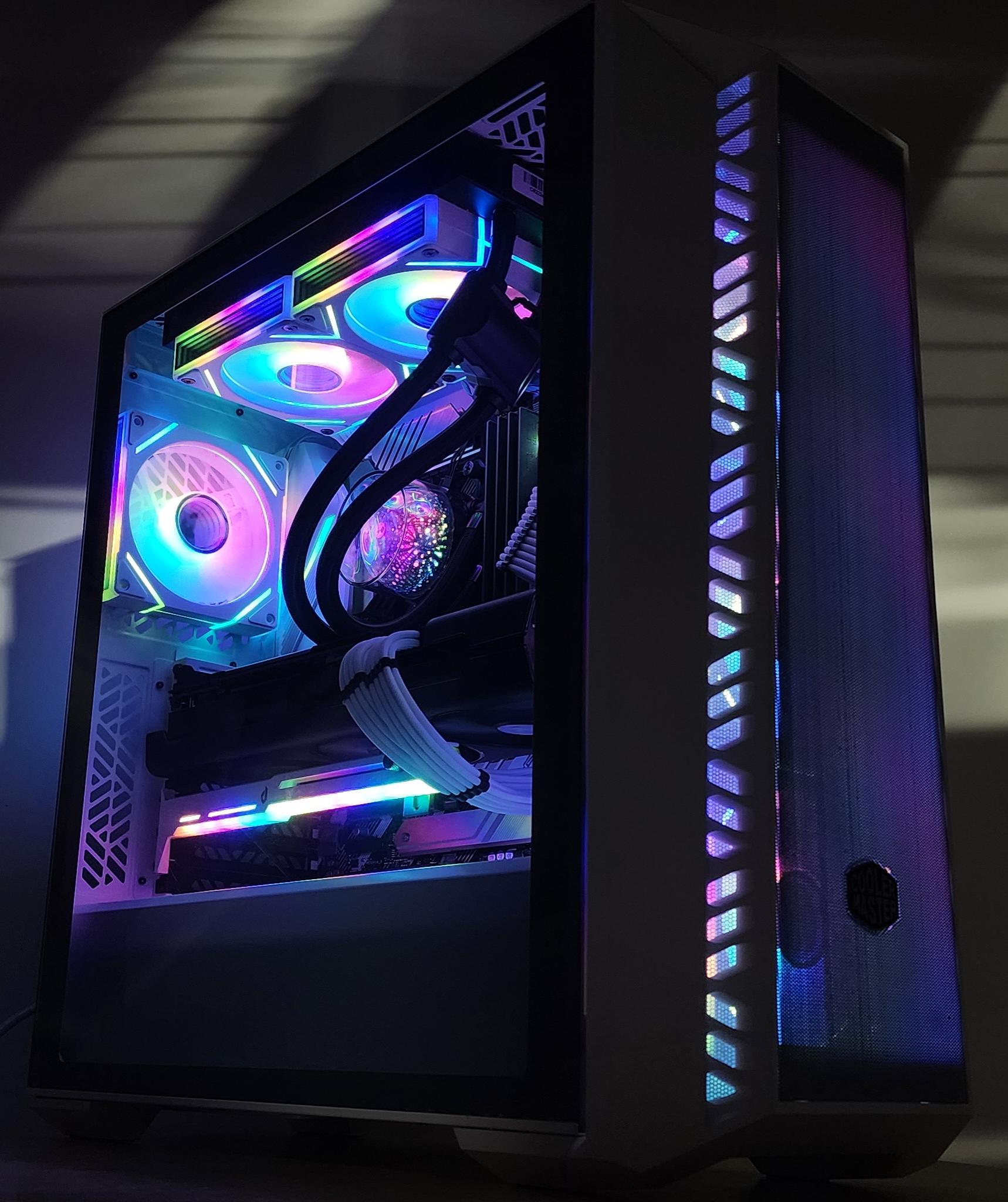 Gaming PC Ryzen 7 5700X 16GB RAM 1TB SSD RX 6800 16GB Windows 11 Computer