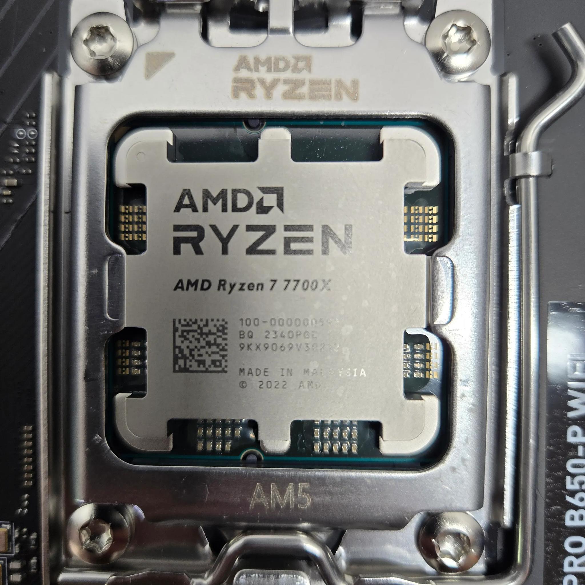 Ryzen 7 7700x CPU/Motherboard/RAM Combo