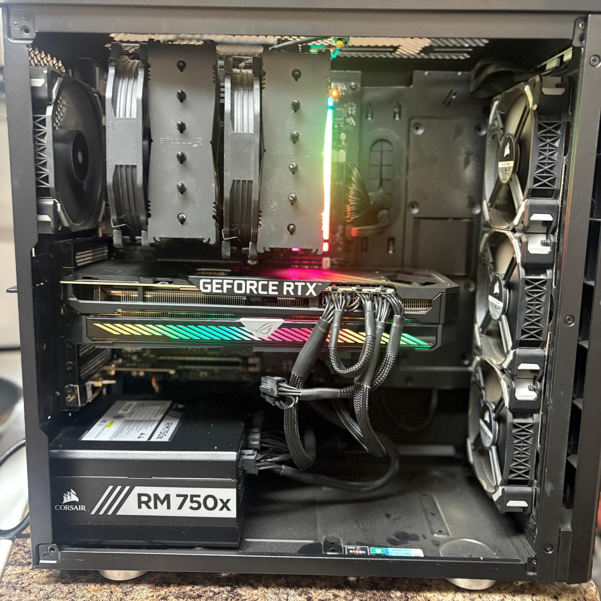 GAMING PC / RTX 3080 / R7 5800X / 32GB DDR4 3200MHz / 500GB M.2 SSD