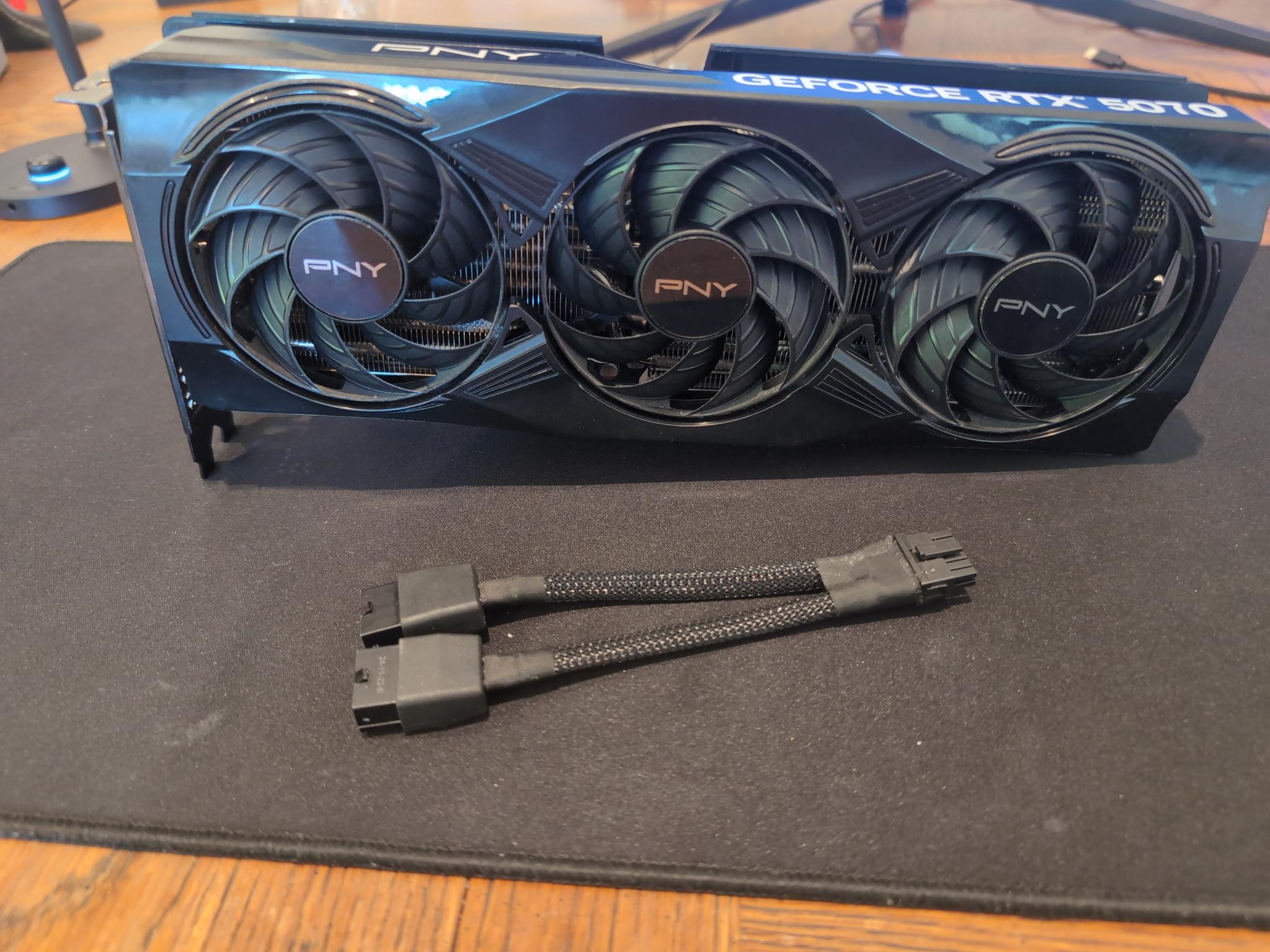 PNY GeForce RTX 5070 Overclocked Triple Fan - Image 1