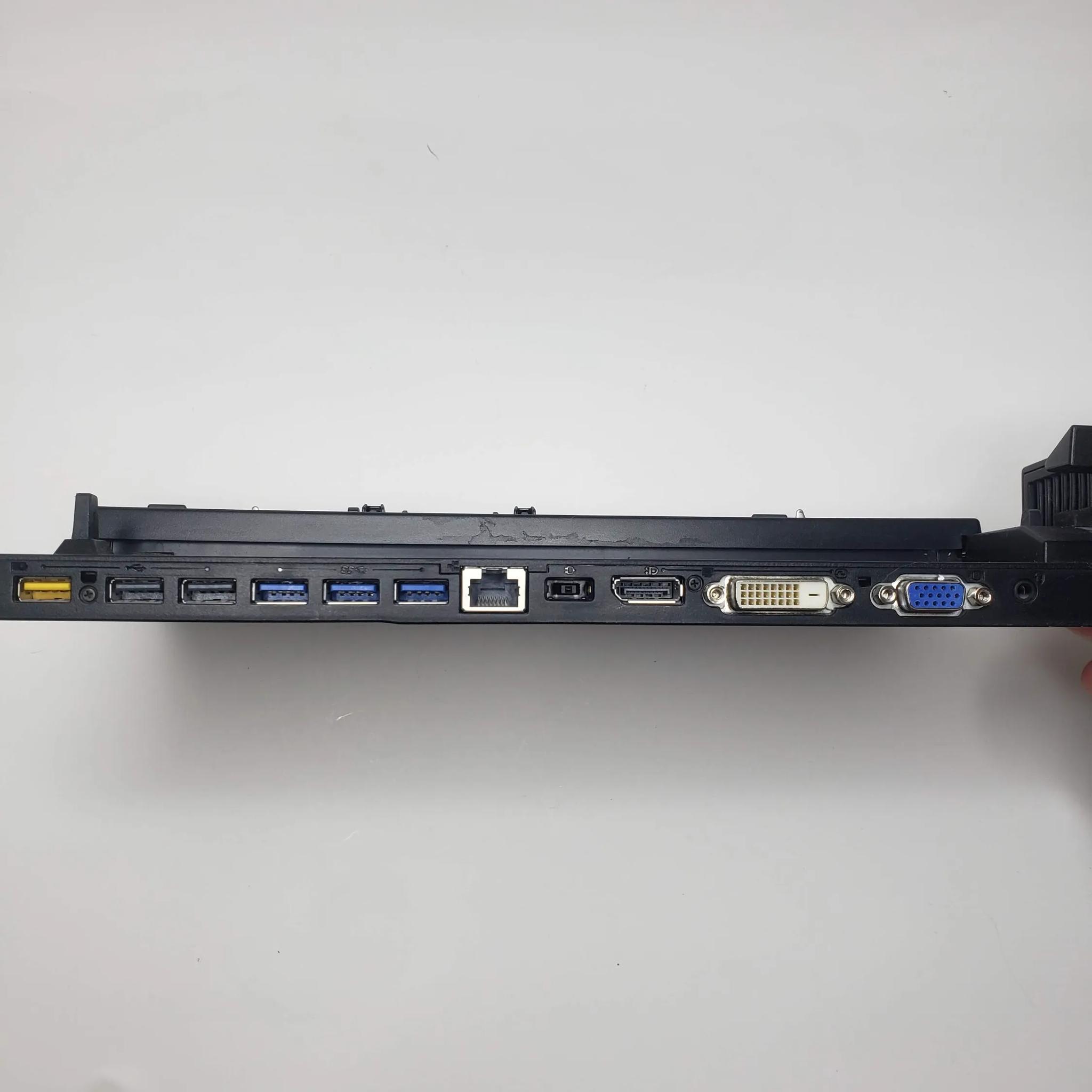 Lenovo ThinkPad Pro Docking Station 40A1 with Original 90W Lenovo Charger NO KEY