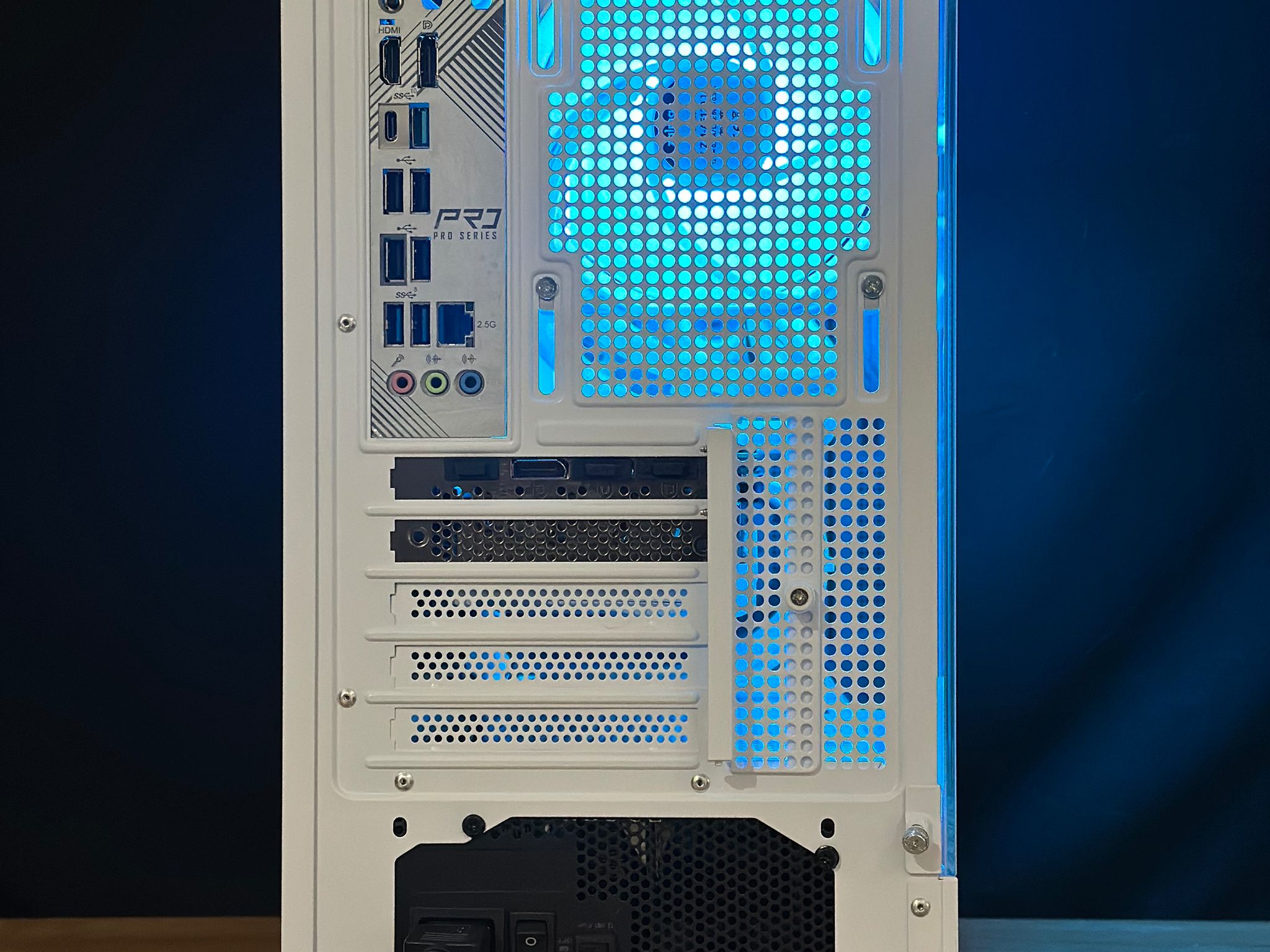 ☃️ ❄️ | Highend Gaming Pc | 7800x3D, 3090, 32gb, 1tb