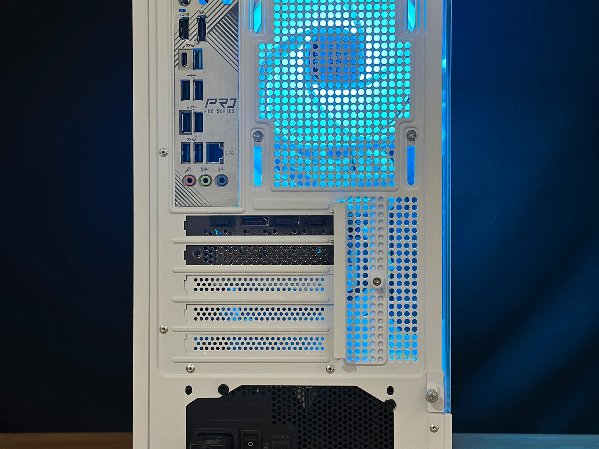 ☃️ ❄️ | Highend Gaming Pc | 7800x3D, 3090, 32gb, 1tb