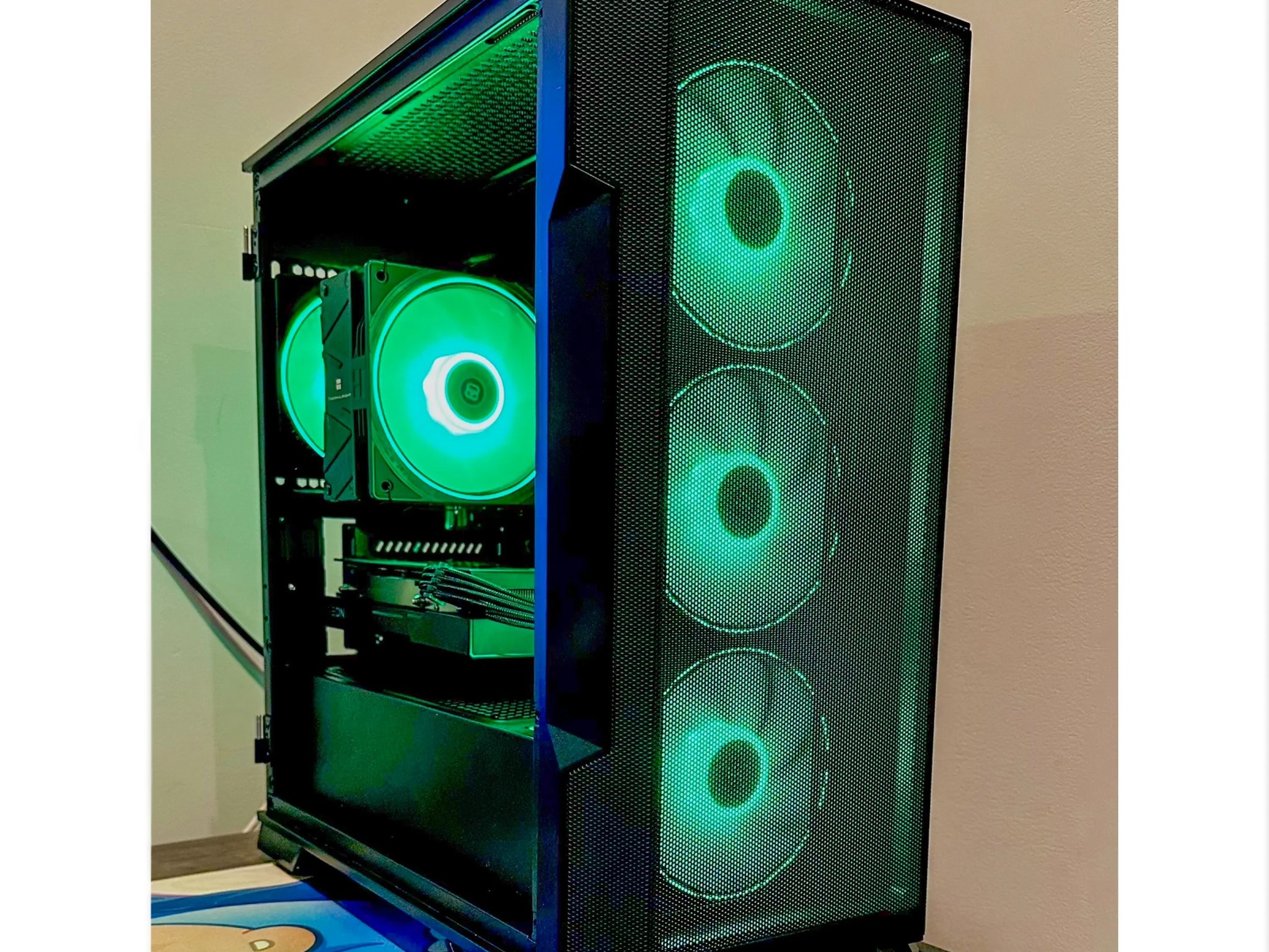 |🔥Gladius🔥| | RX 6650XT & Ryzen 5600 |