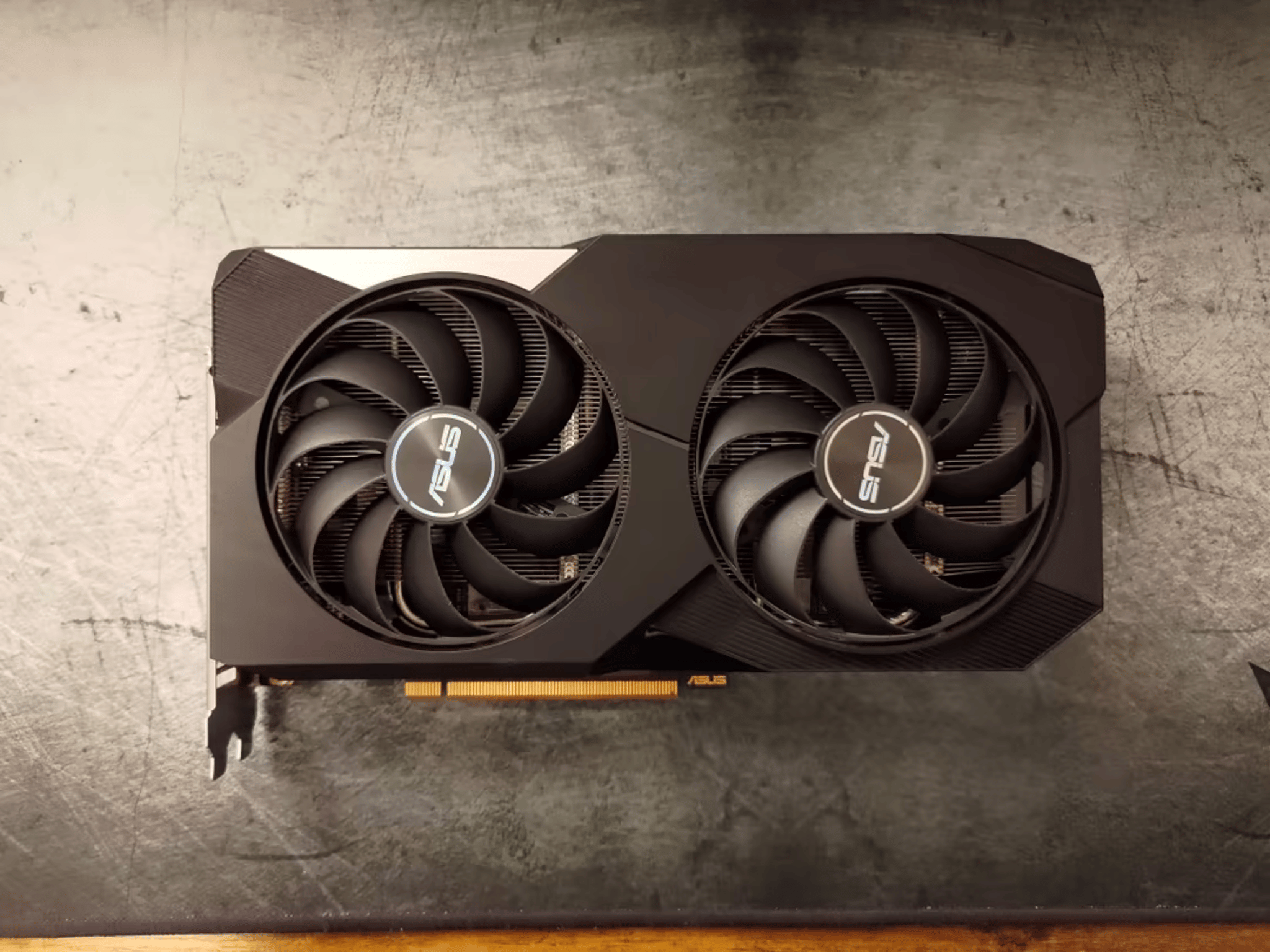 Asus Dual RX 6600XT OC