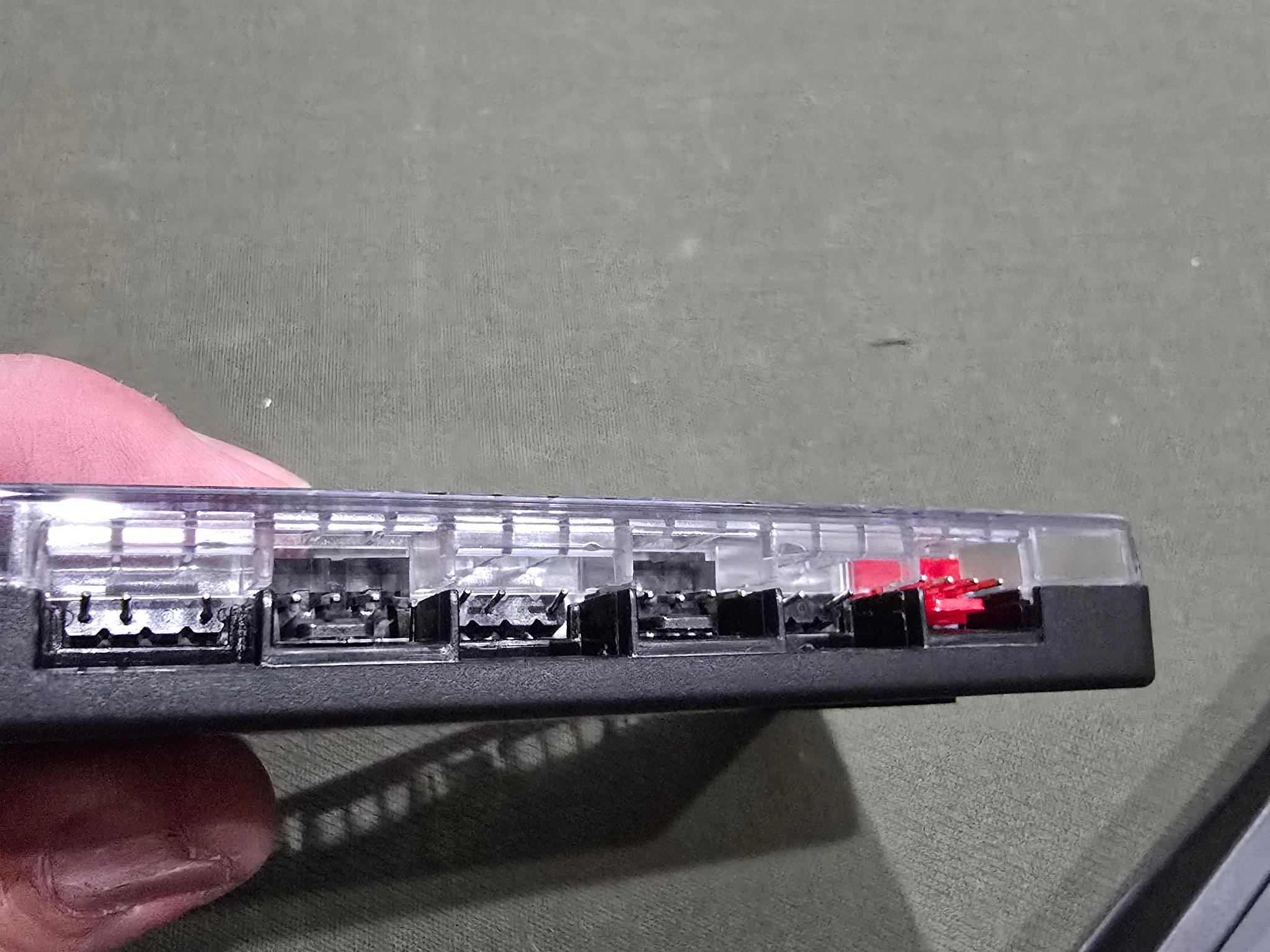 Cooler Master MasterFan 6 PWM 6 ARGB Hub * USED *