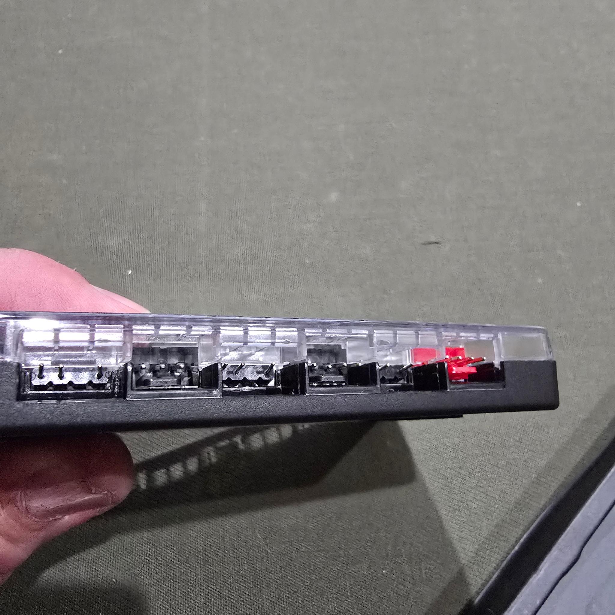 Cooler Master MasterFan 6 PWM 6 ARGB Hub * USED *