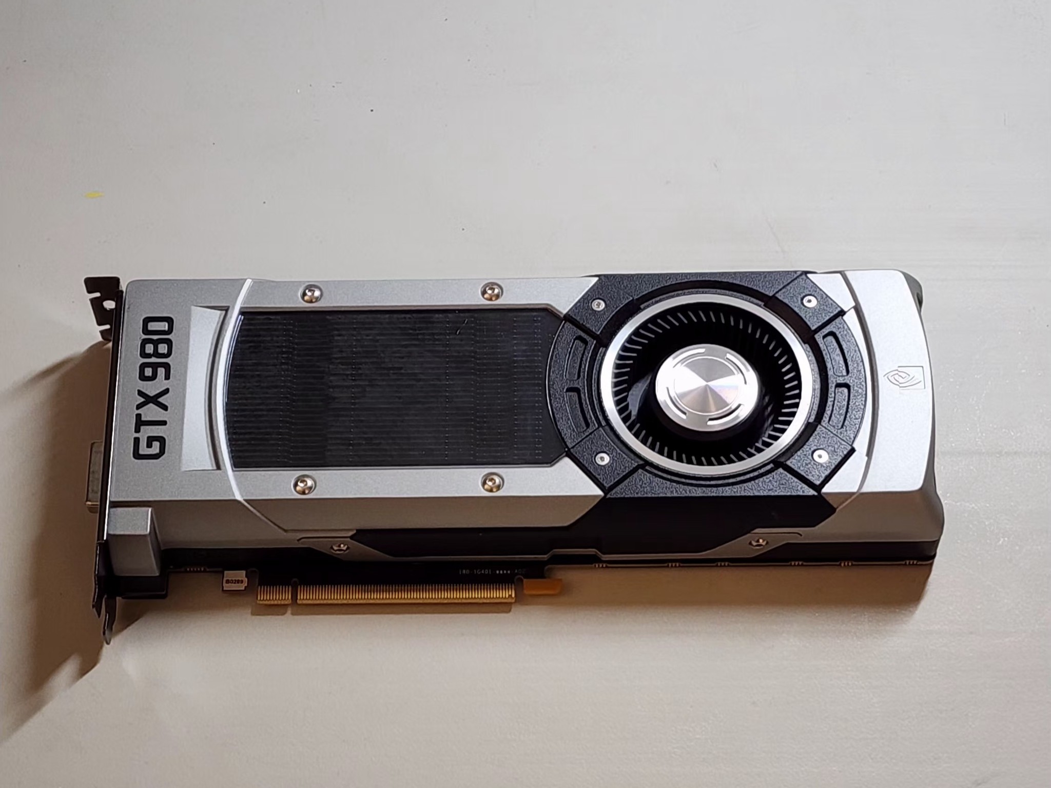 GeForce GTX 980 (Founder's Edition) Graphics Card Gaming GPU