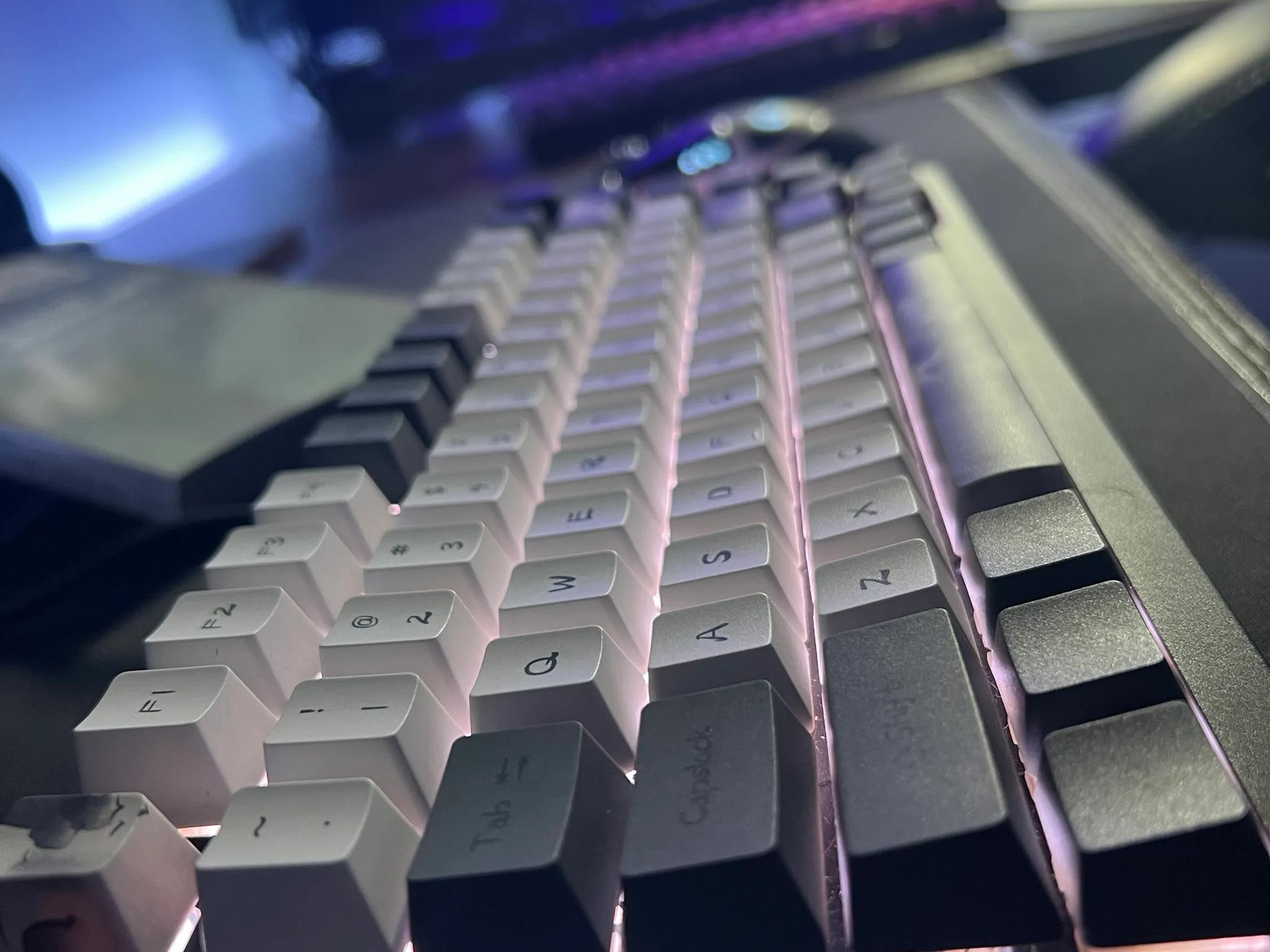 Glorious Gmmk Pro Full Aluminum Custom Keyboard | ⚪️🌸 White Lotus 🌸⚪️