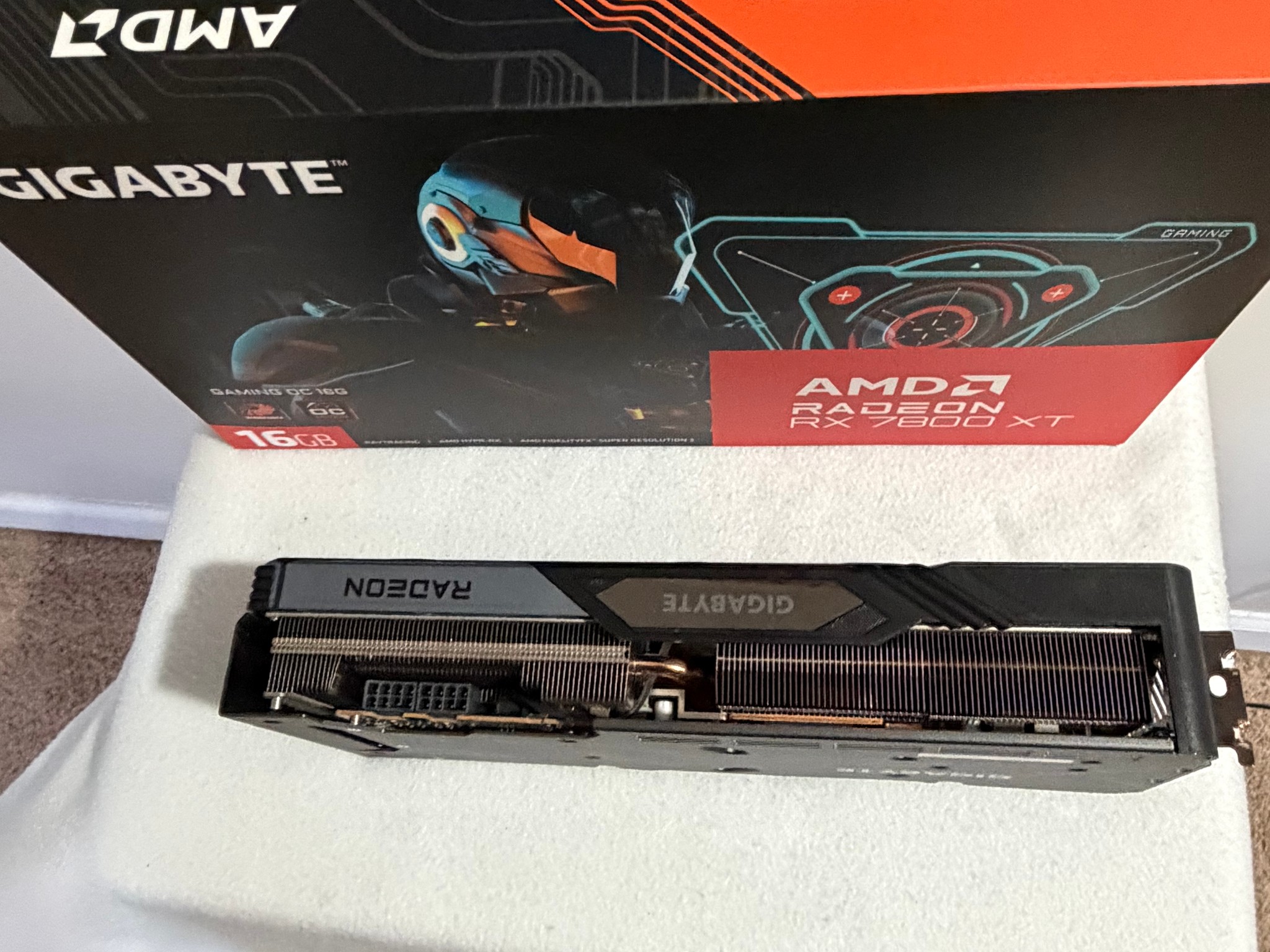 Gigabyte Radeon RX 7800 XT GAMING OC 16G