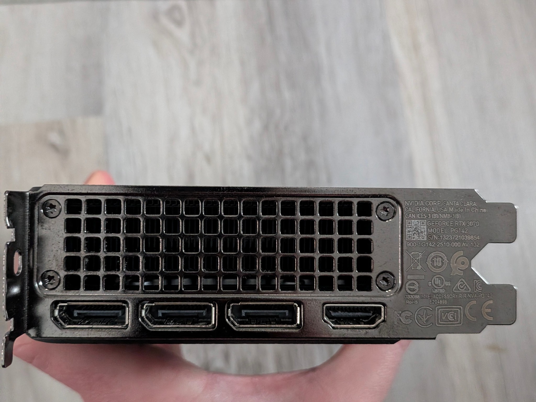 NVIDIA GeForce RTX 3070 Founders Edition w/box and 12 pin power