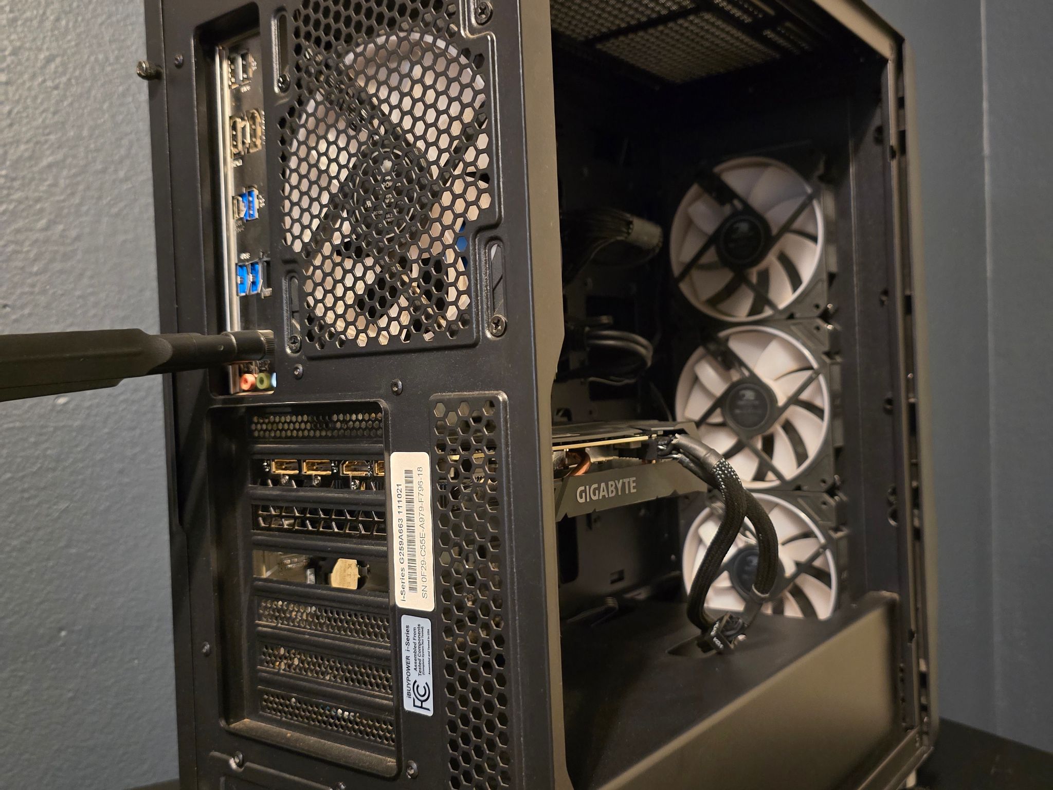 Ibuypower prebuilt- gigabyte 1660ti - Core i7-11700F, 16GB RAm