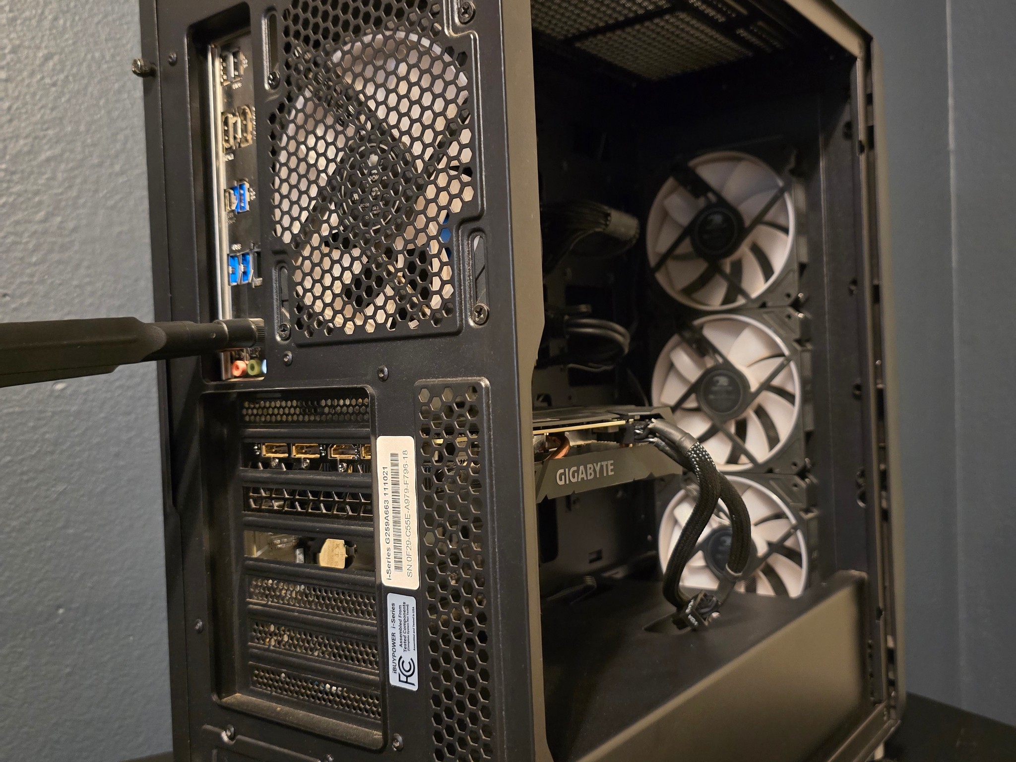 Ibuypower prebuilt- gigabyte 1660ti - Core i7-11700F, 16GB RAm