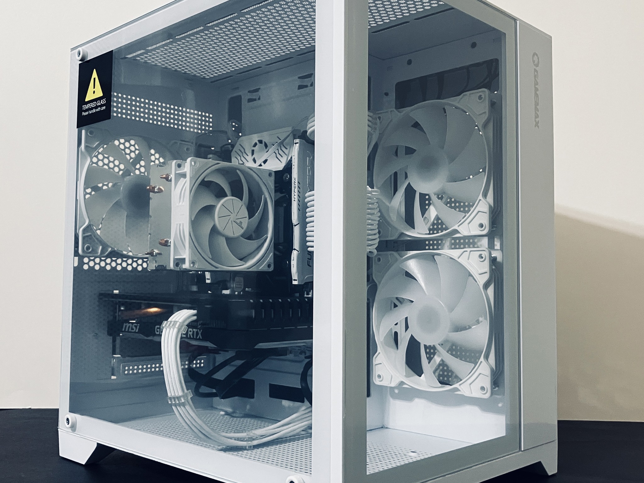 ❄️White Gaming PC wRGB - Intel Xeon 6-cores ● 16GB RAM ● 512GB SSD ● RTX 2060 ● Great Value 1080p
