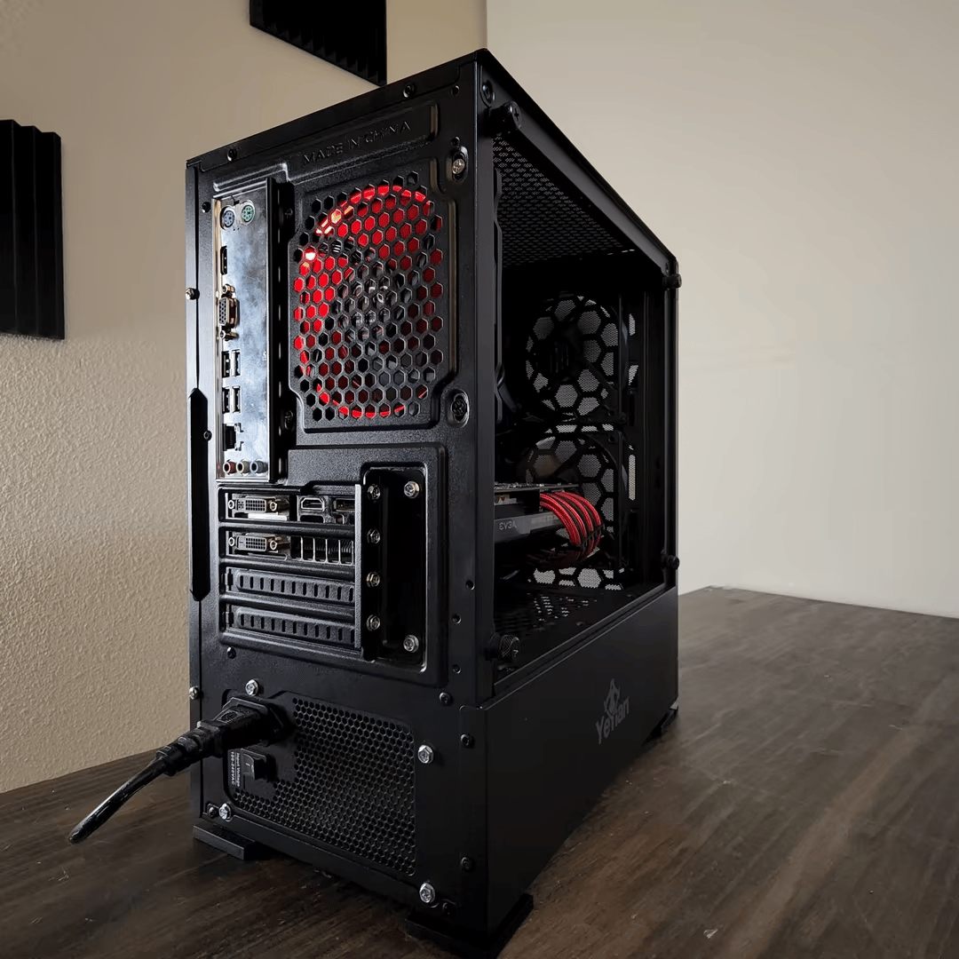 Intel Core i7 4770 // EVGA GeForce GTX 760 2G // GSkill Ripjaws 8GB