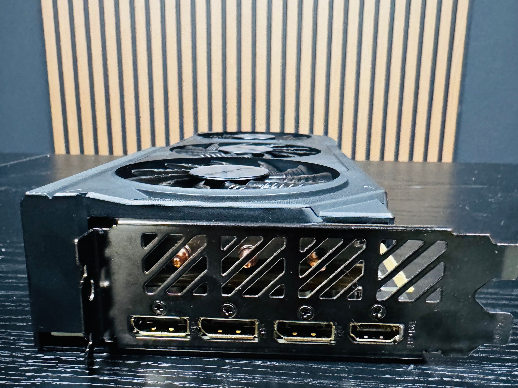 GIGABYTE WINDFORCE OC GeForce RTX 4070 SUPER