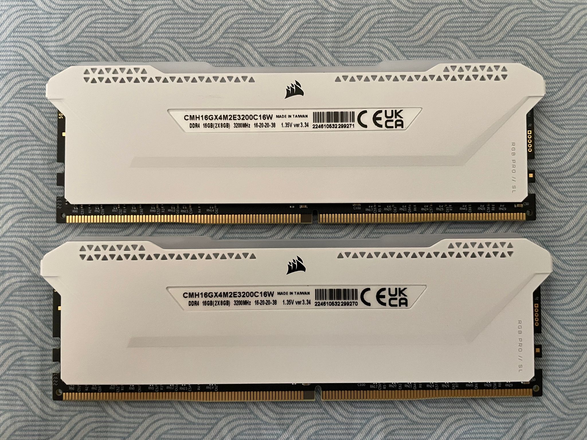 Corsair Vengeance RGB Pro SL 16GB DDR4-3200 (White)