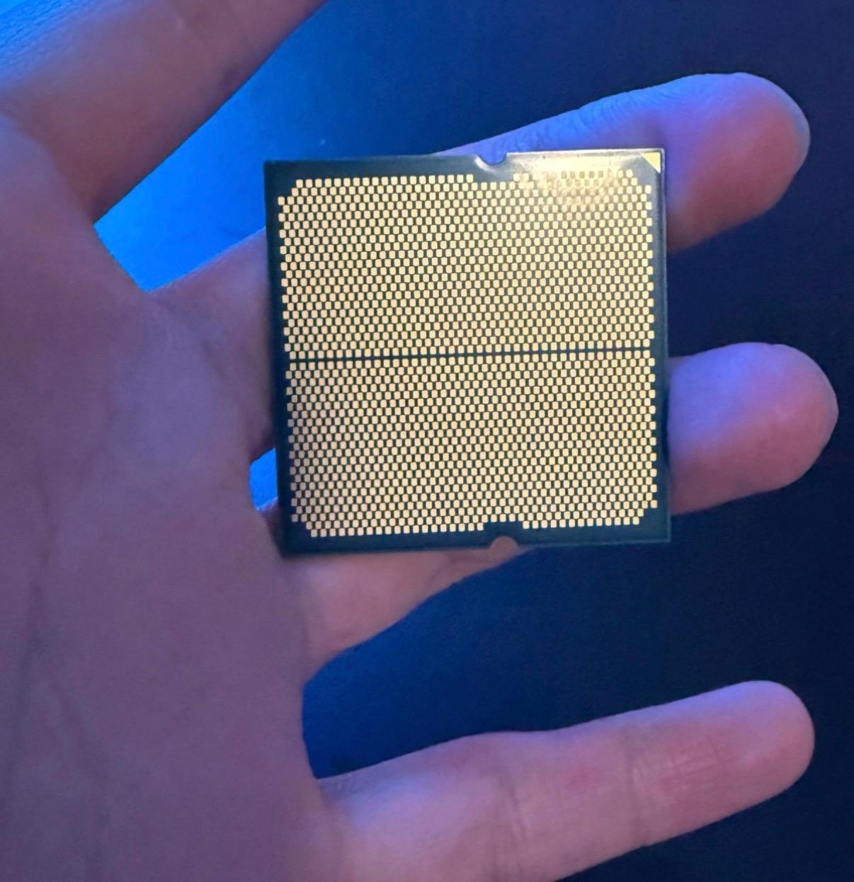 AMD Ryzen 9 7950X3D